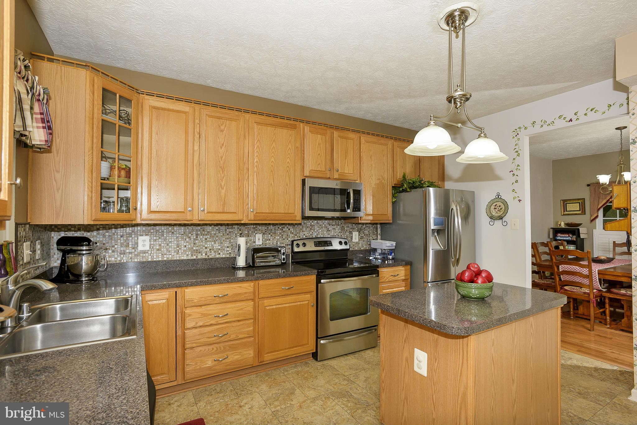 WILLIAMS KNOLL - Residential