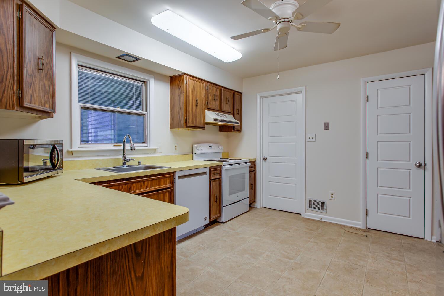 ELLENWOOD - Residential