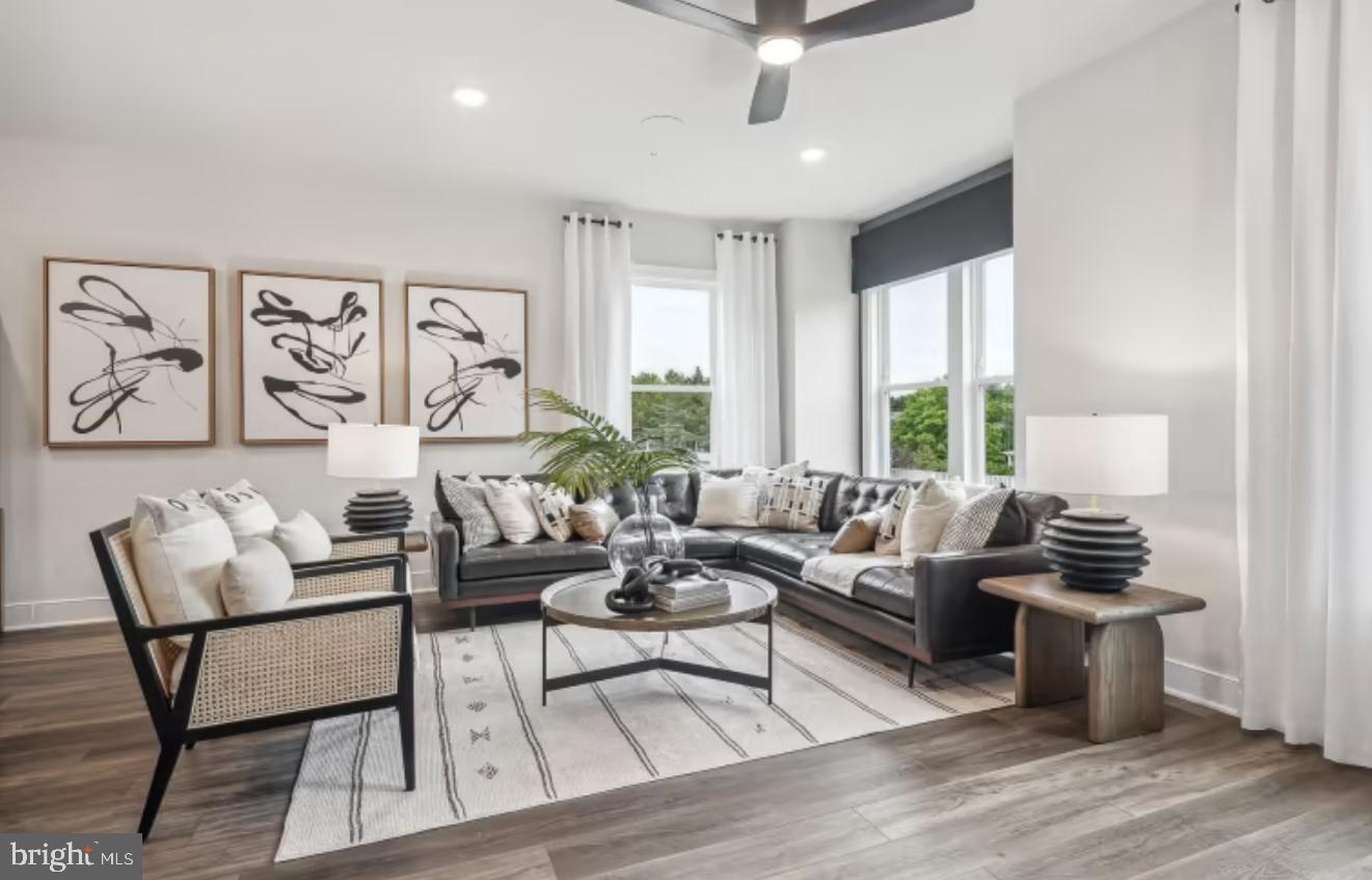 RESTON ARBORETUM - Residential Lease