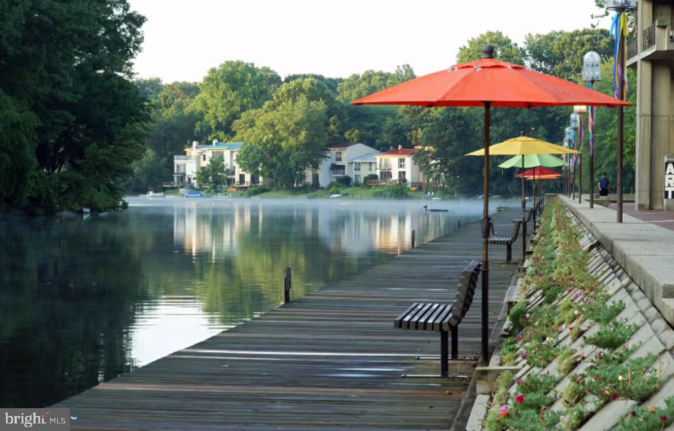 RESTON ARBORETUM - Residential Lease