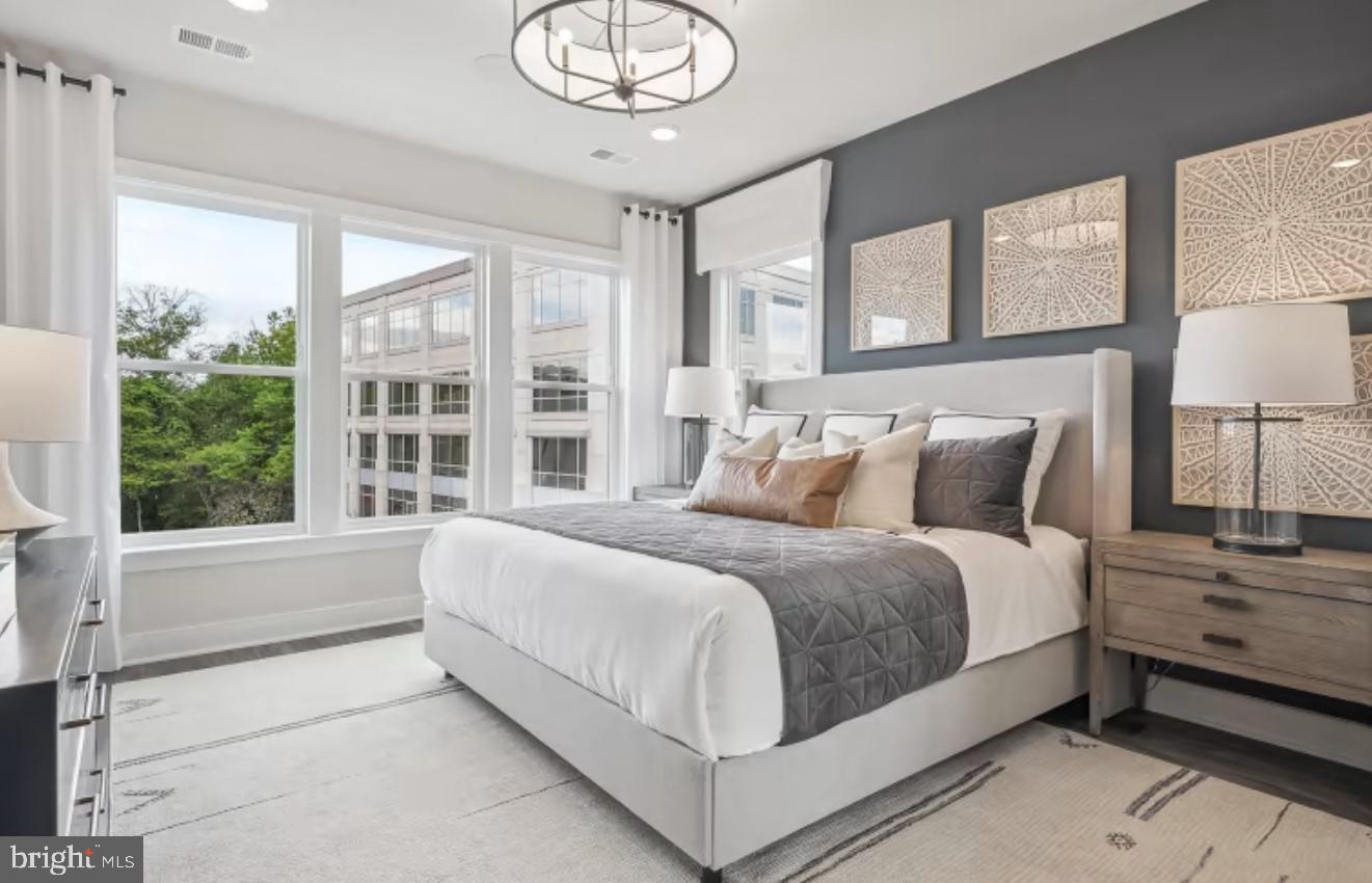 RESTON ARBORETUM - Residential Lease