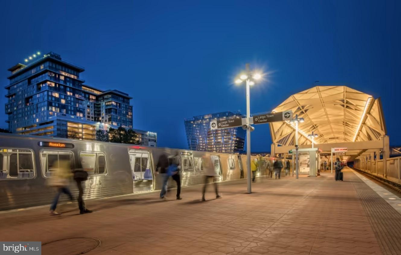 RESTON ARBORETUM - Residential Lease