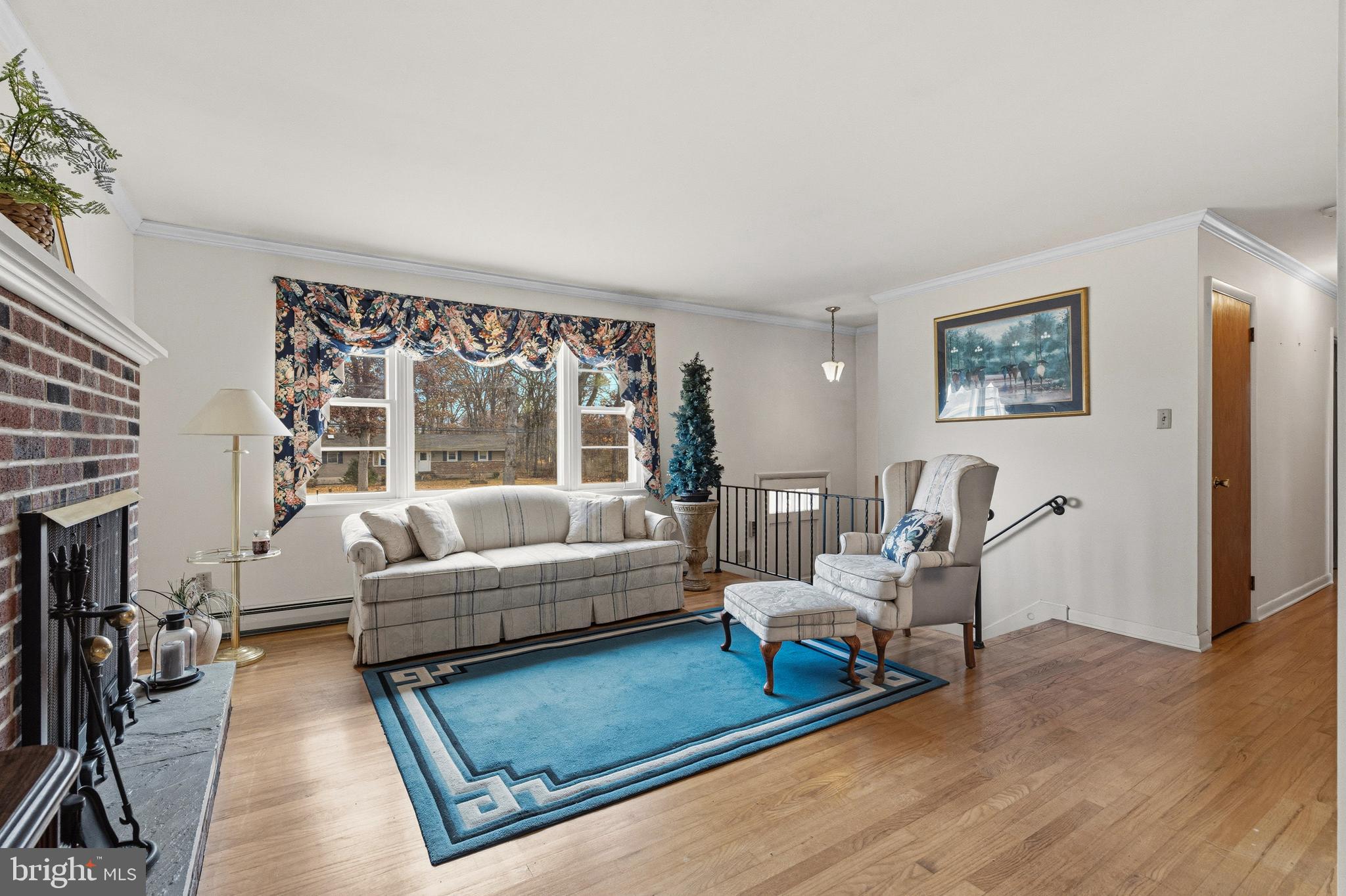 PENNSBURG - Residential