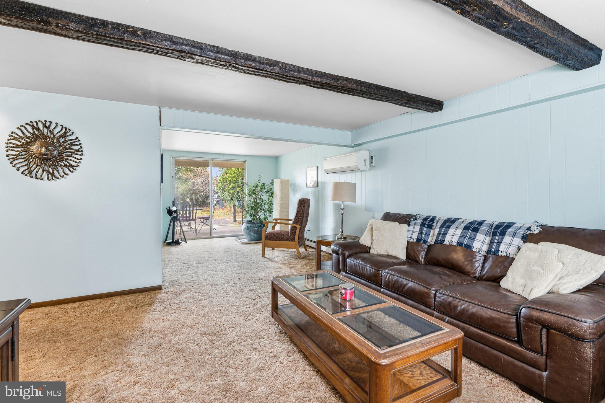 PENNSBURG - Residential