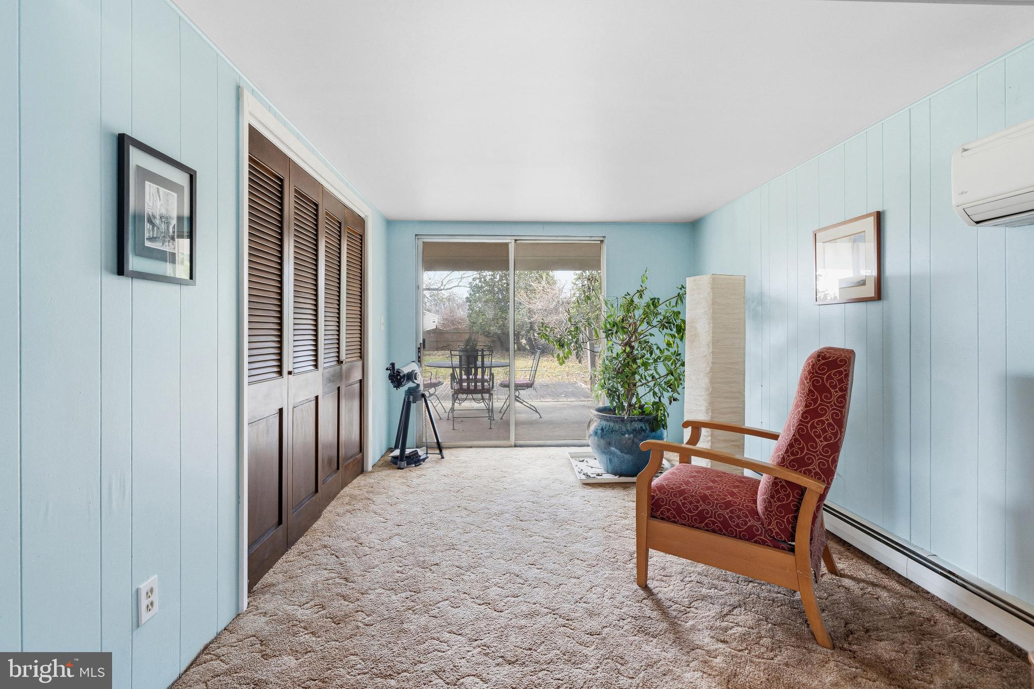 PENNSBURG - Residential