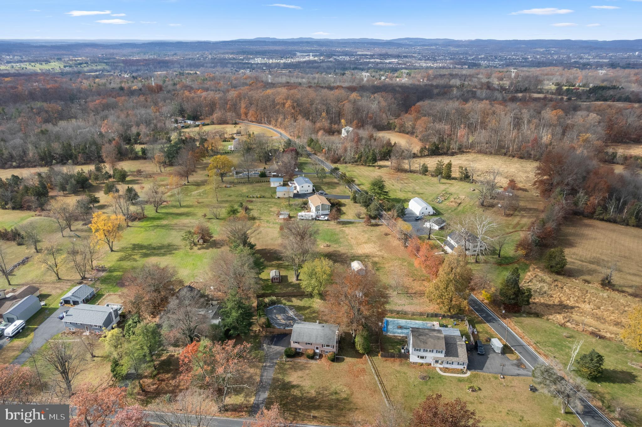 PENNSBURG - Residential