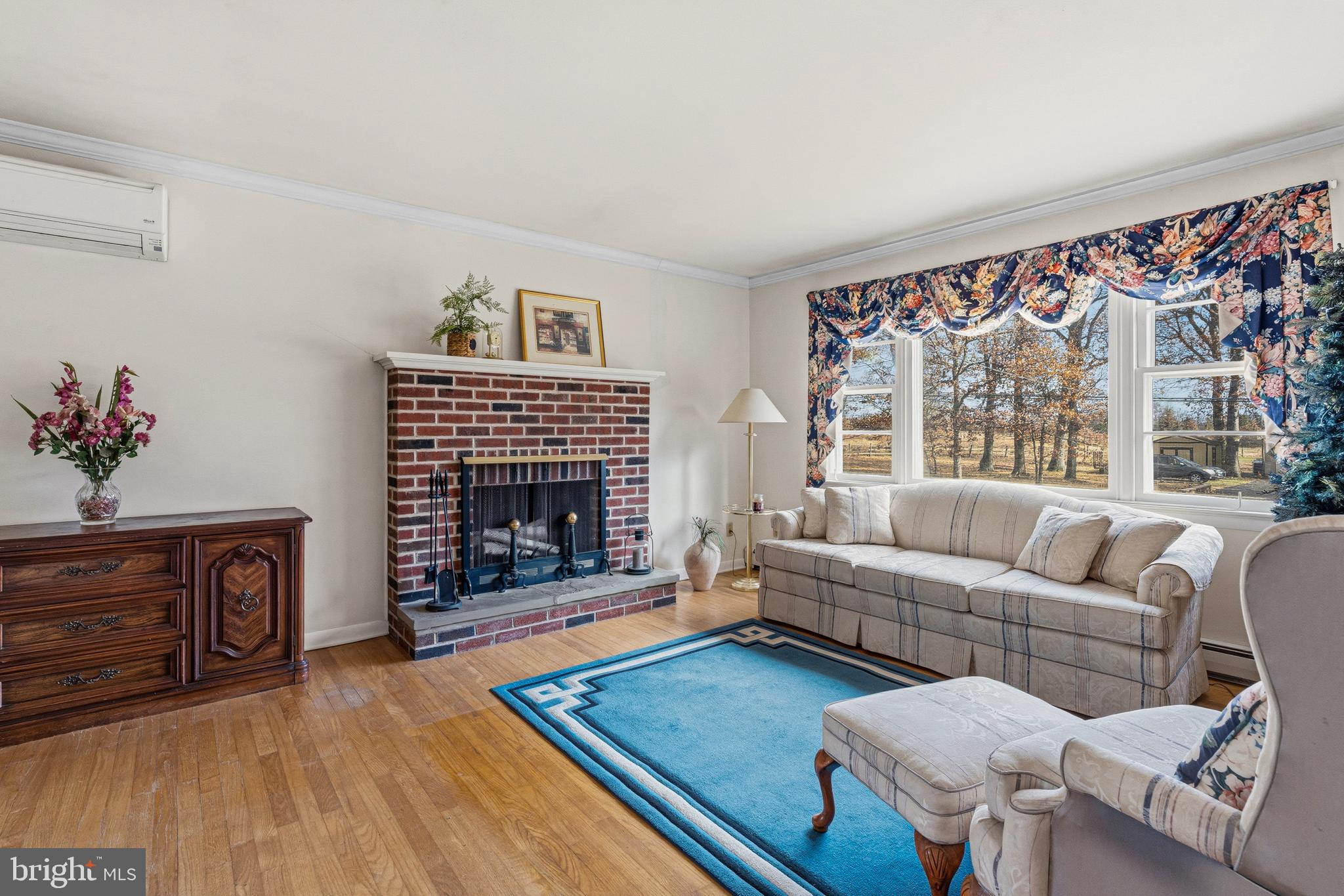 PENNSBURG - Residential