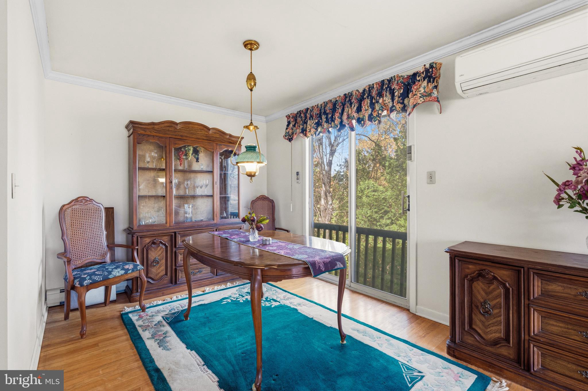 PENNSBURG - Residential