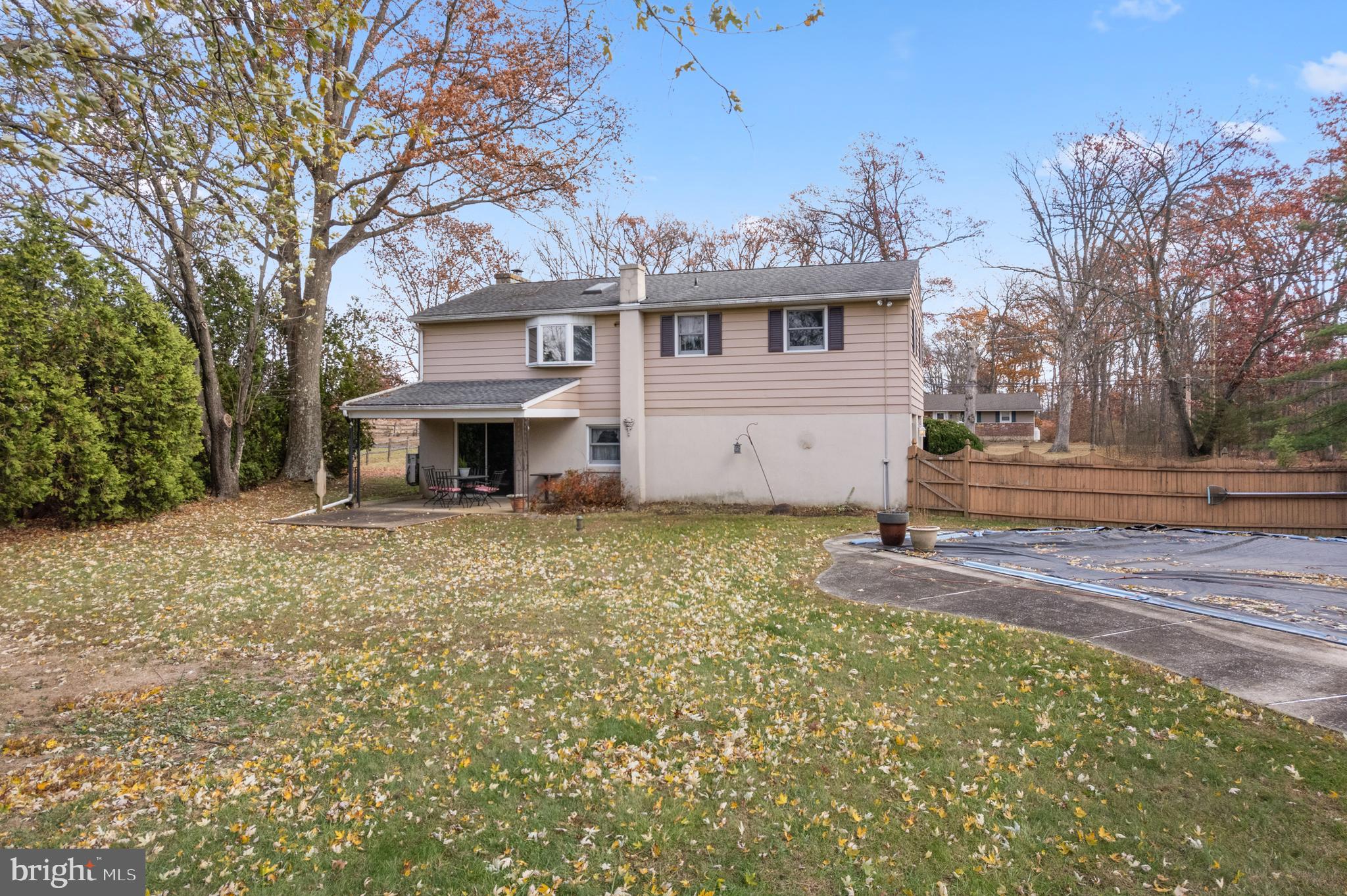 PENNSBURG - Residential