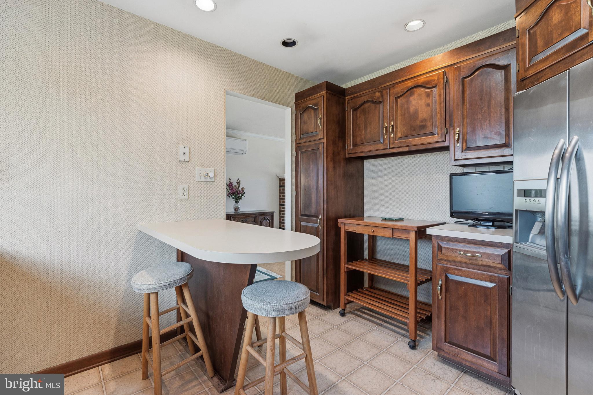 PENNSBURG - Residential