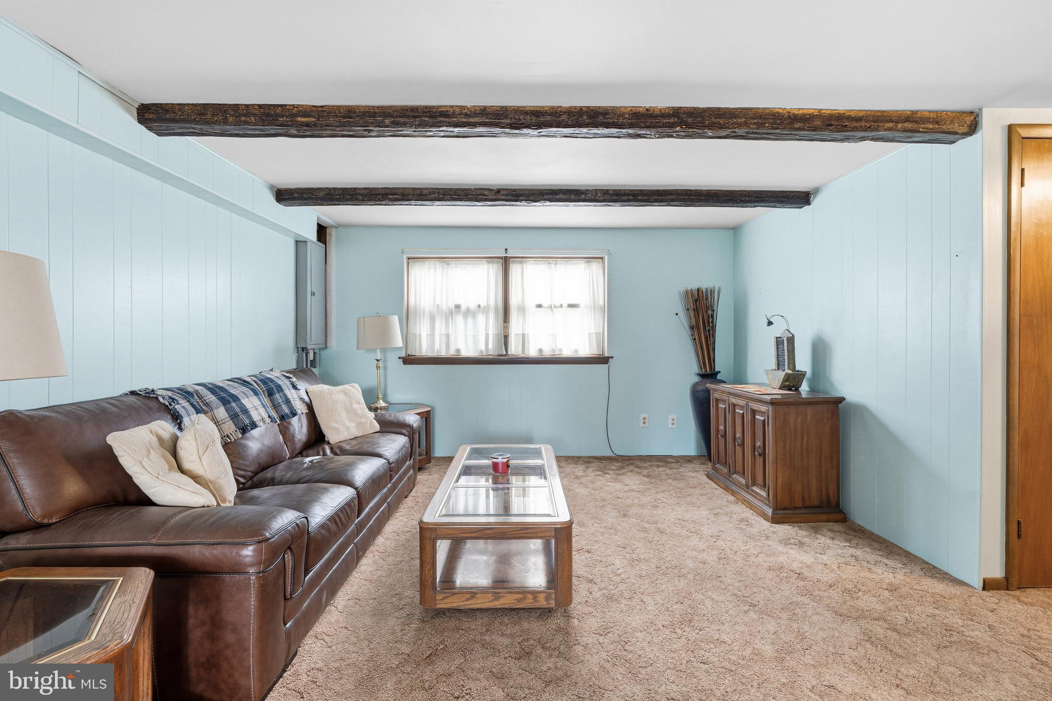 PENNSBURG - Residential