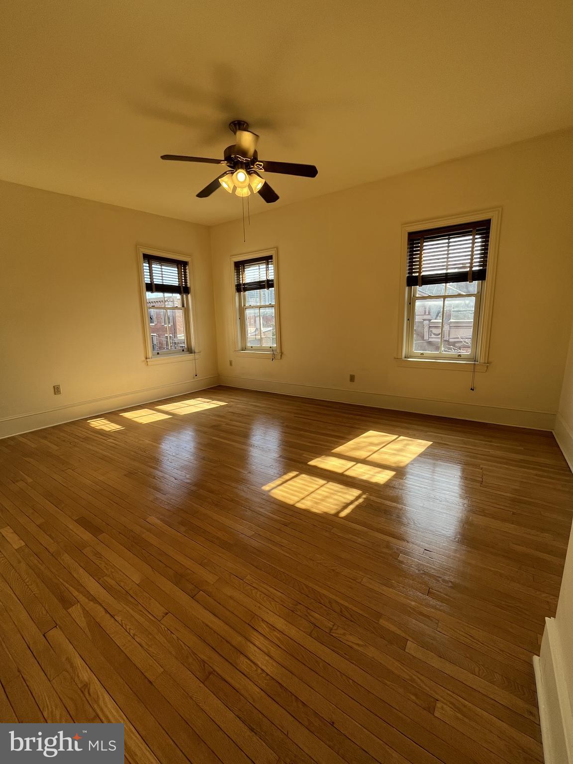 FAIRMOUNT - Residential Lease