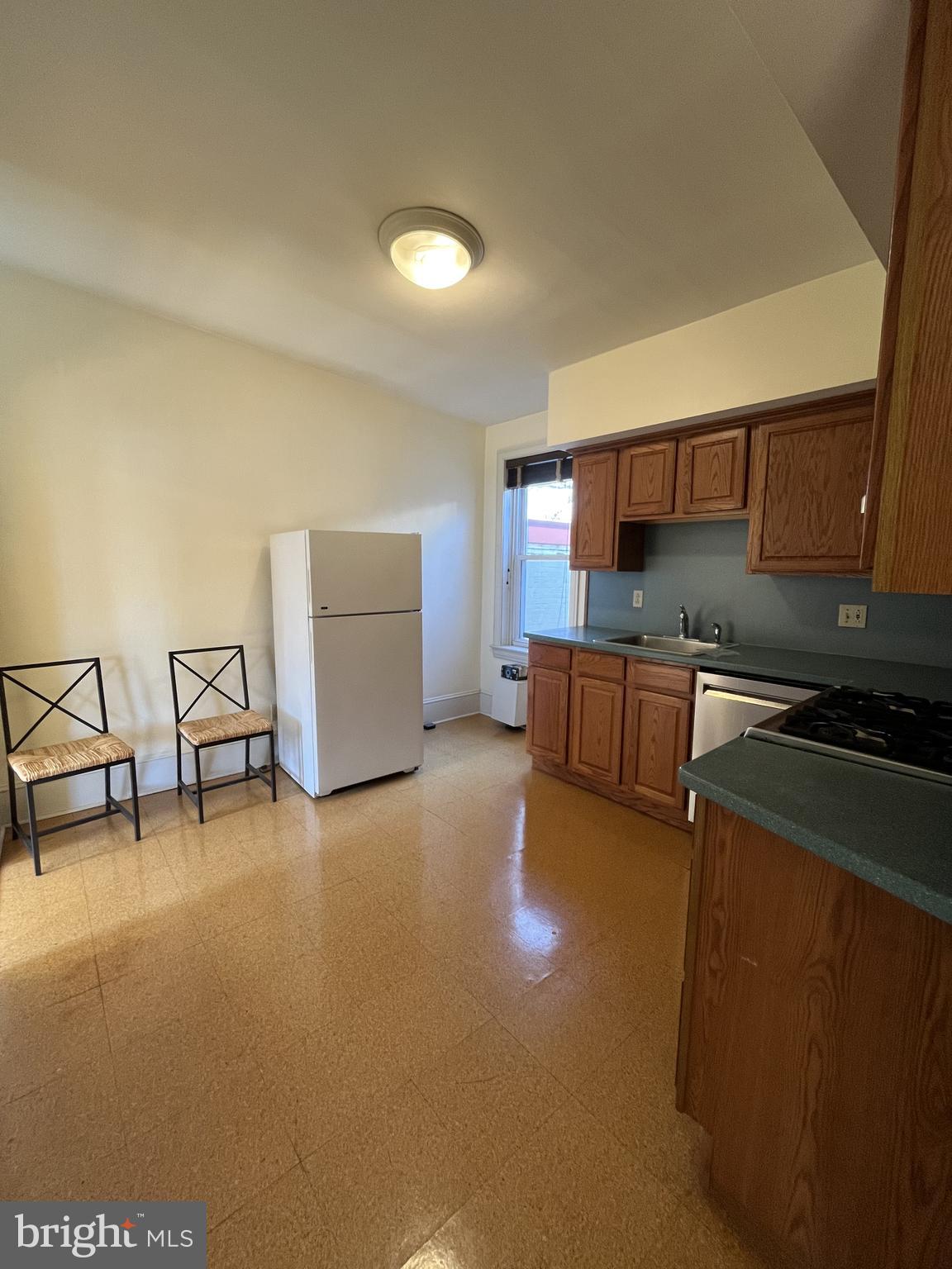 FAIRMOUNT - Residential Lease