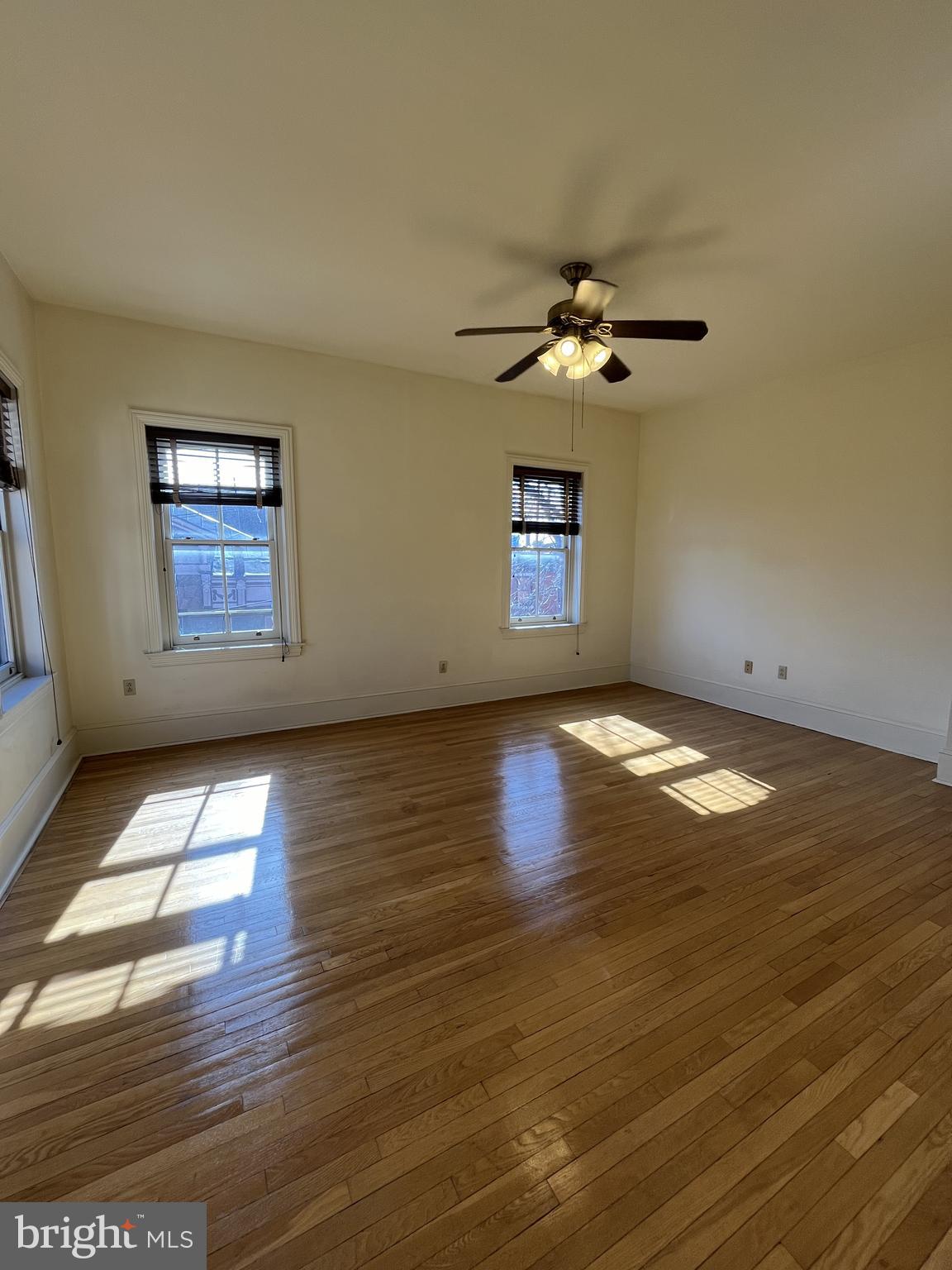 FAIRMOUNT - Residential Lease