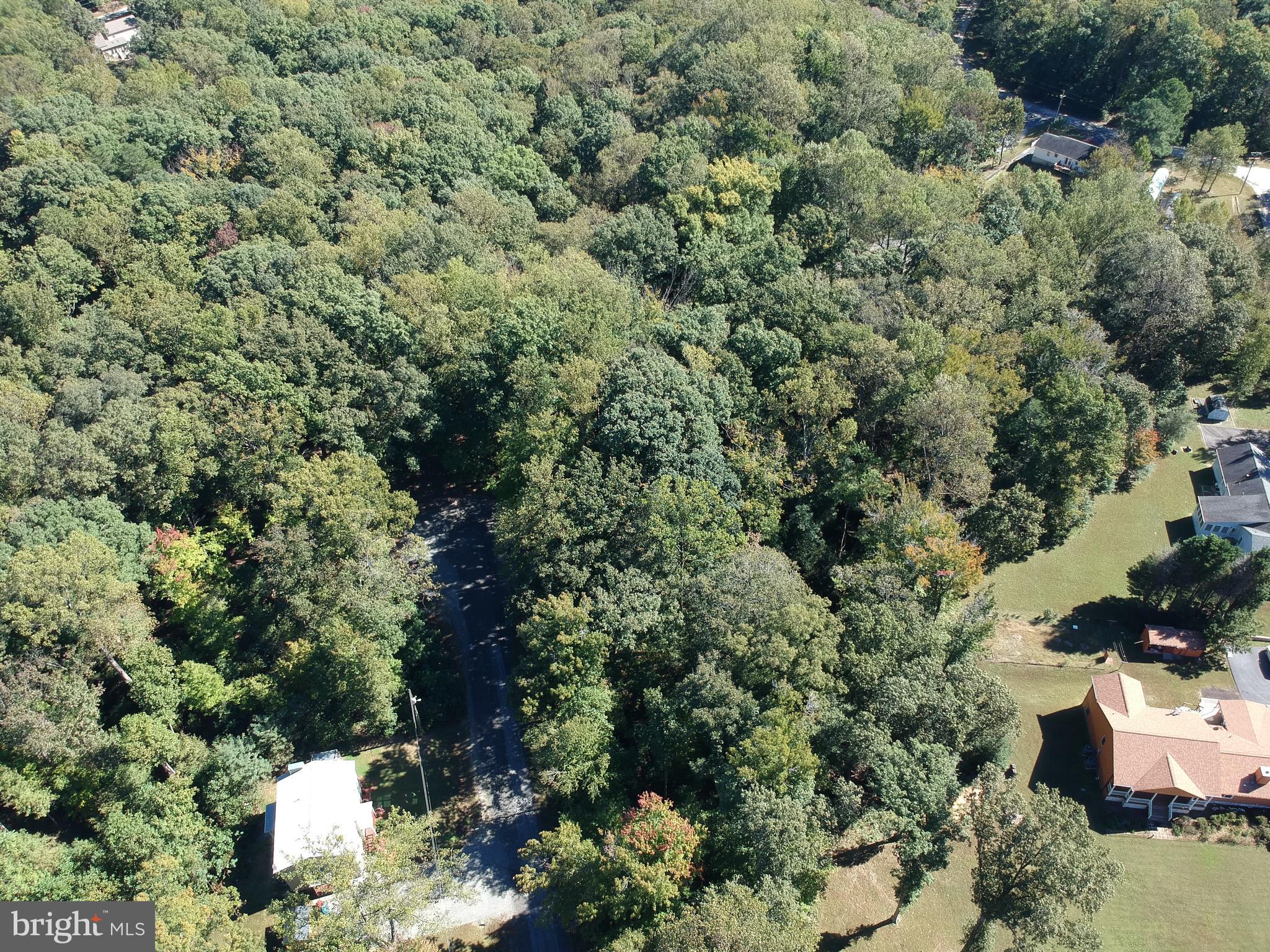 STRATFORD HARBOUR - Land