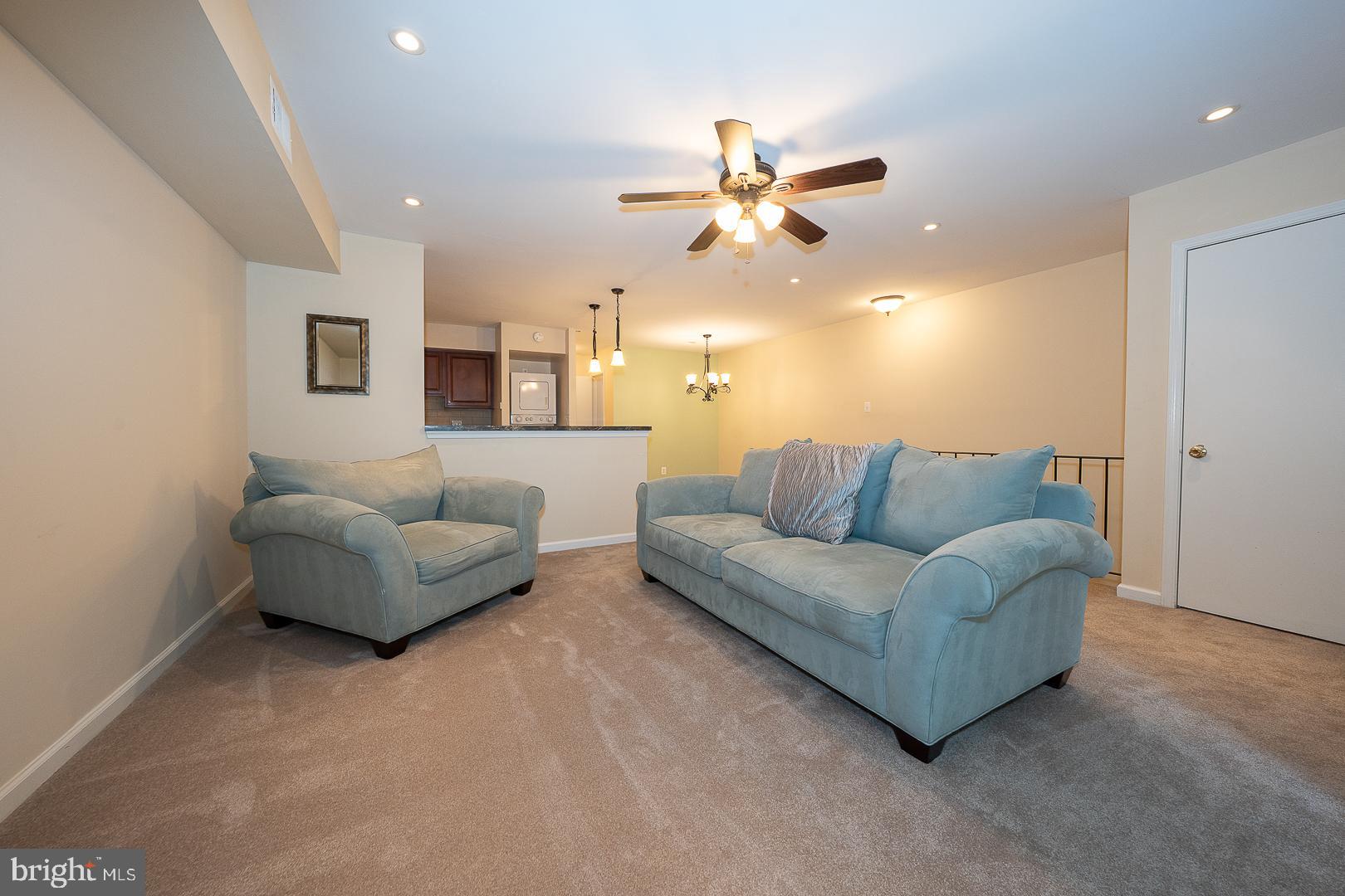 OXFORD OF BLUE BELL - Residential