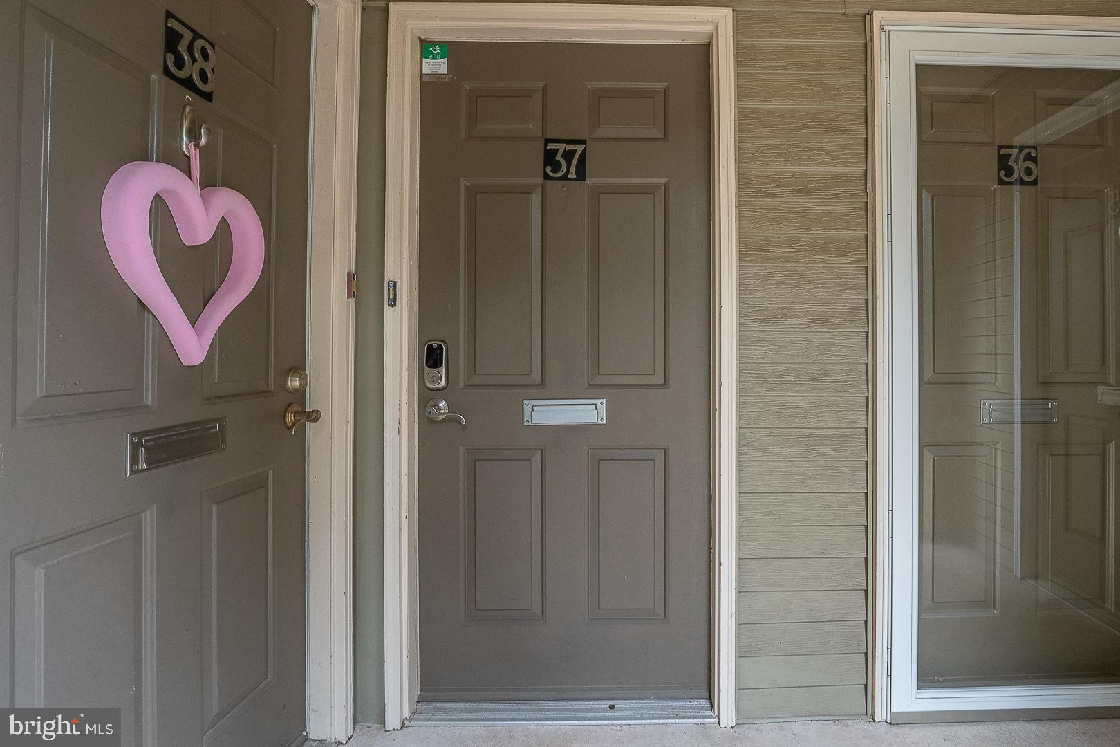 OXFORD OF BLUE BELL - Residential