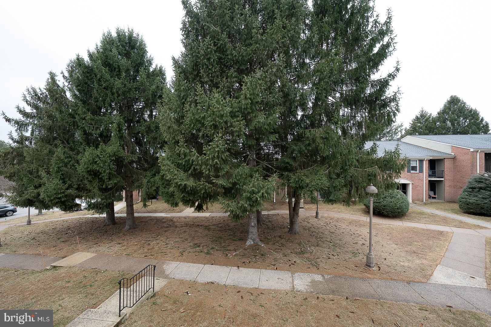 OXFORD OF BLUE BELL - Residential