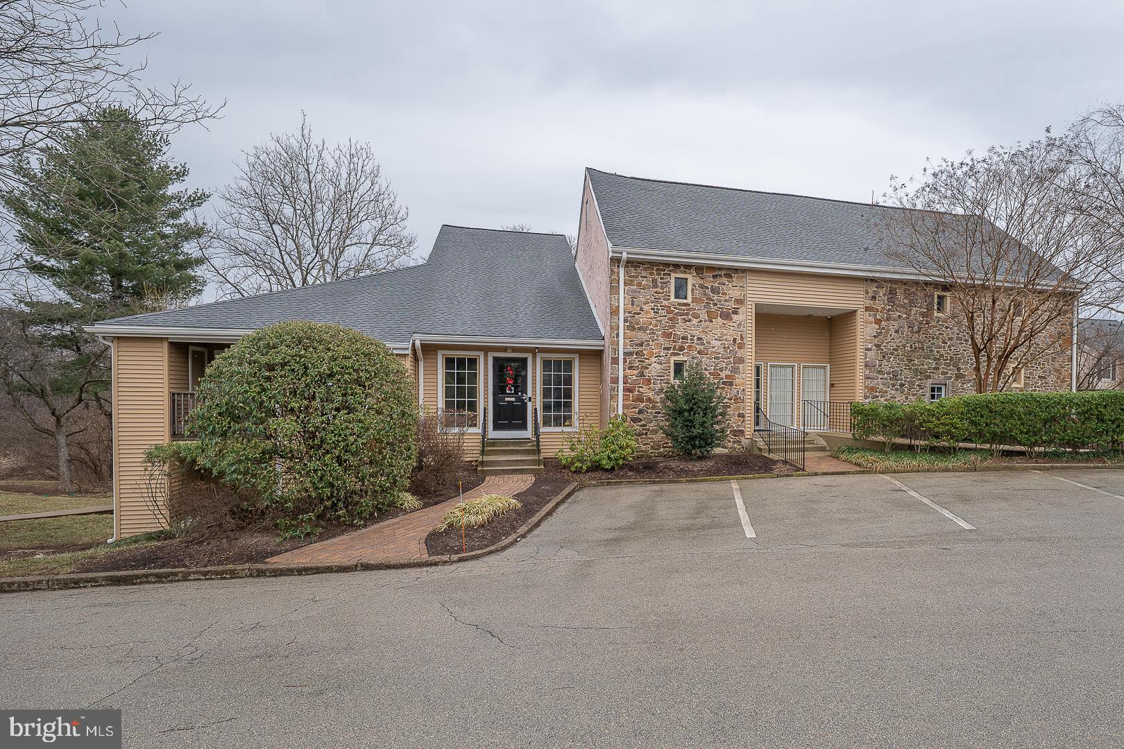 OXFORD OF BLUE BELL - Residential