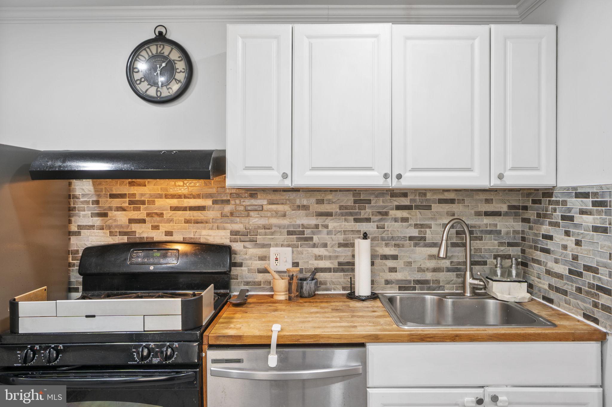 BROOKLYN HEIGHTS - Residential