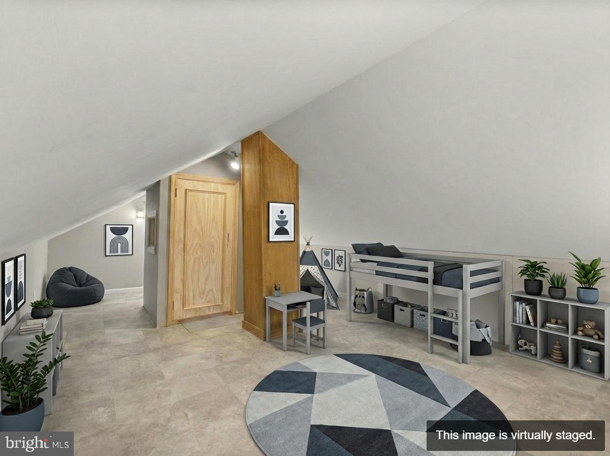 BROOKLYN HEIGHTS - Residential