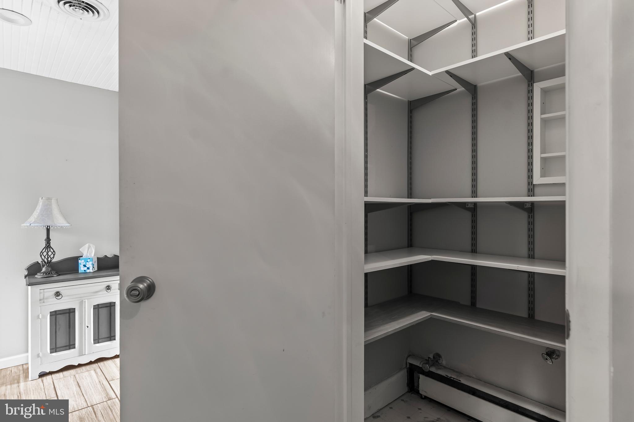 EASTLAND HILLS - Residential