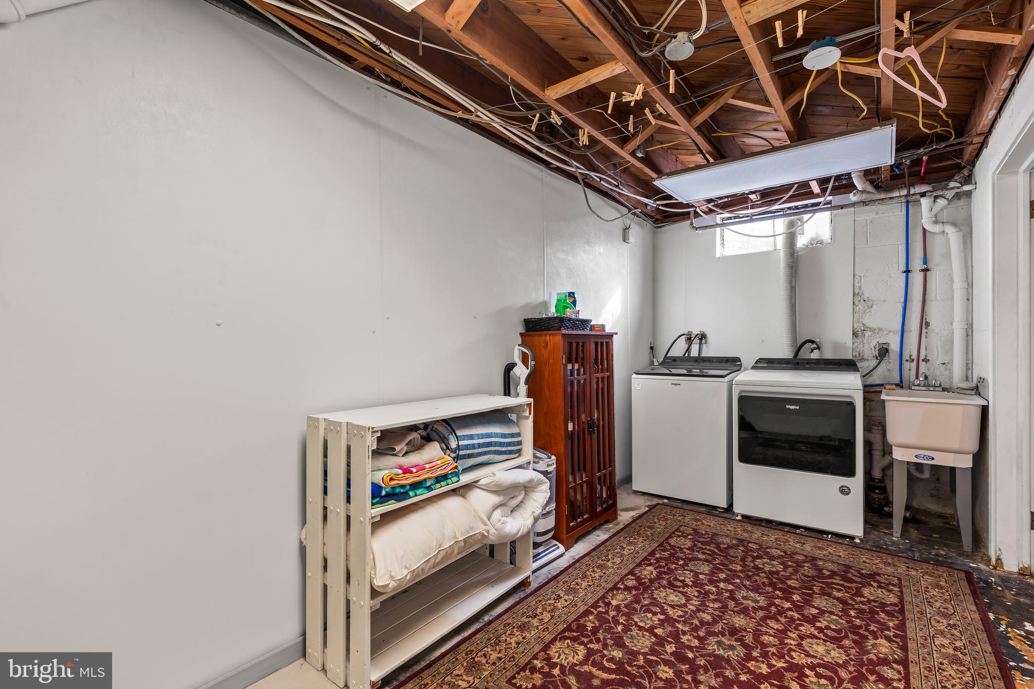 EASTLAND HILLS - Residential