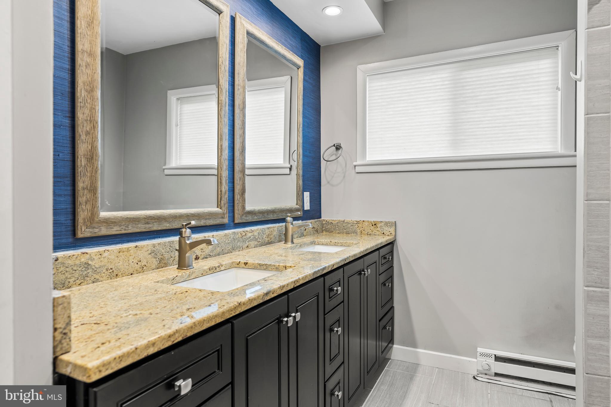 EASTLAND HILLS - Residential