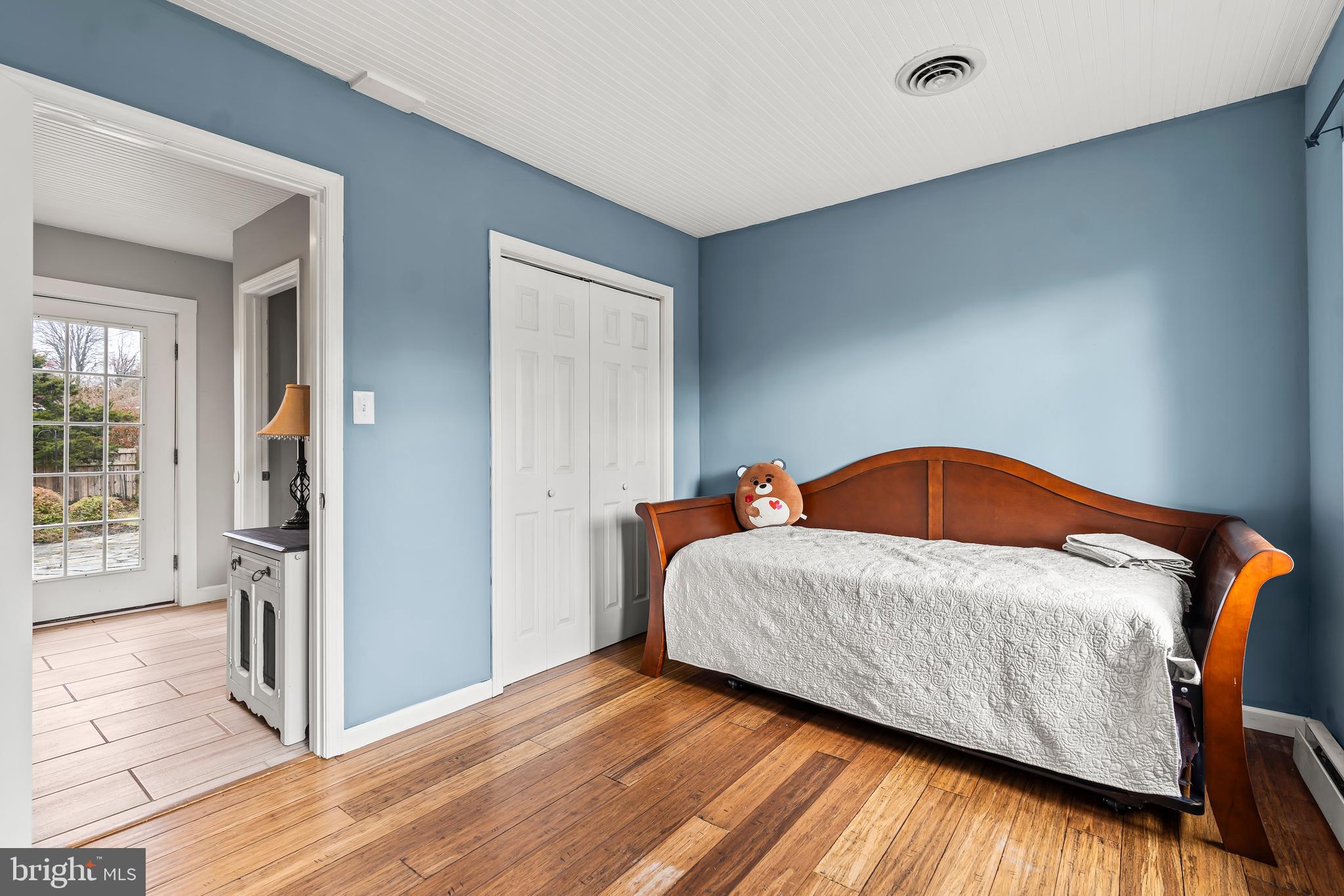 EASTLAND HILLS - Residential