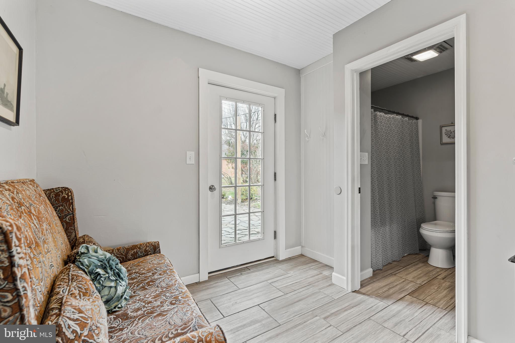 EASTLAND HILLS - Residential