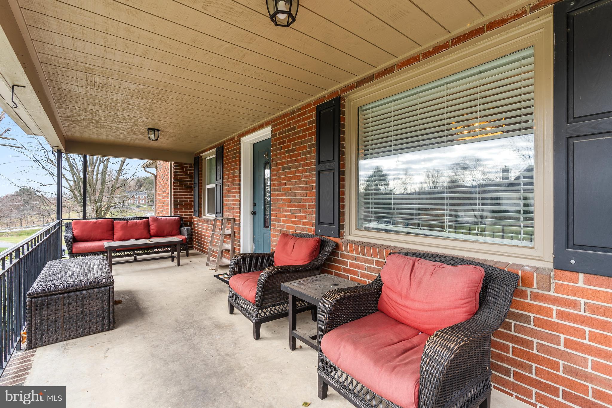 EASTLAND HILLS - Residential