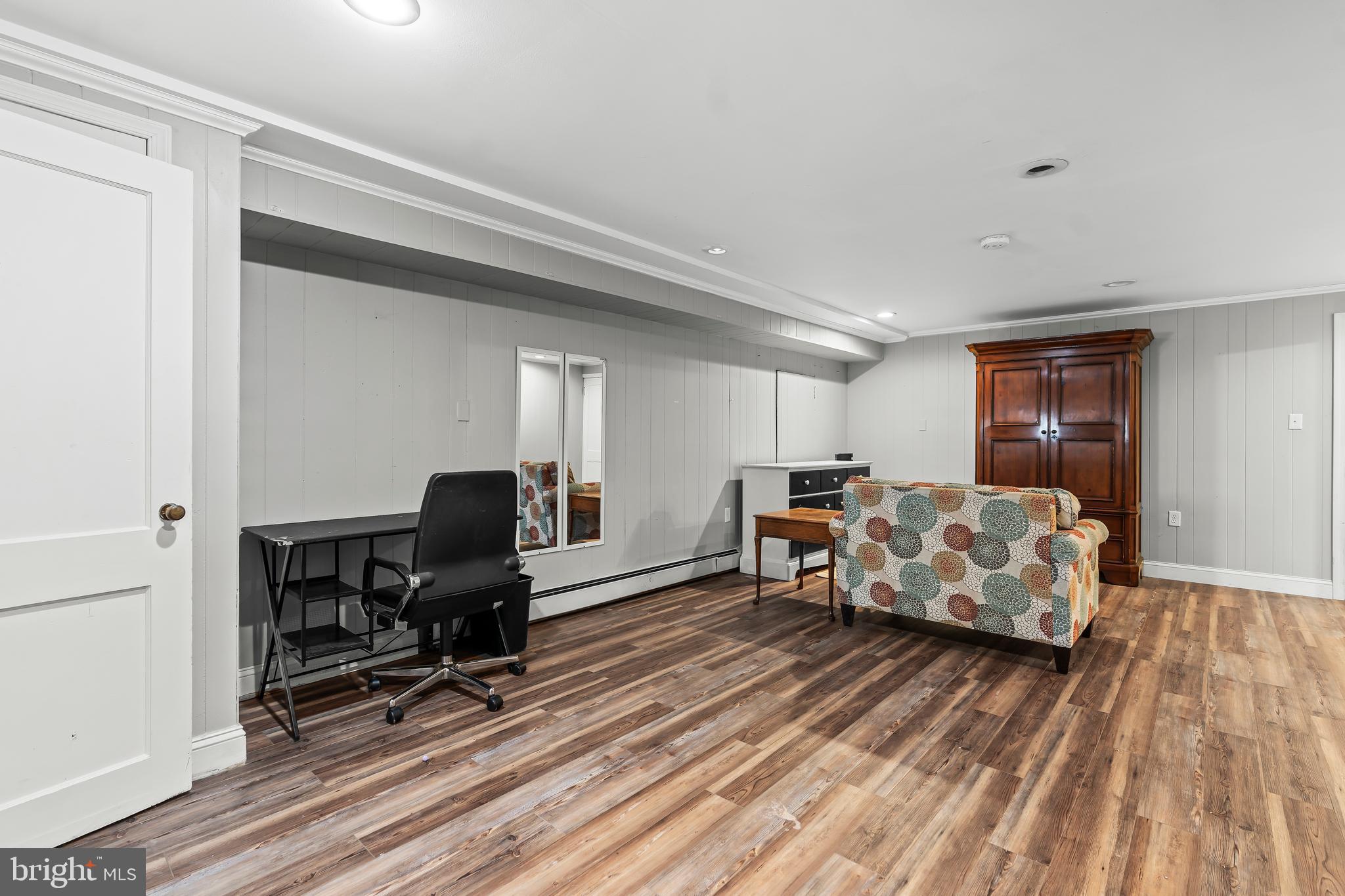 EASTLAND HILLS - Residential