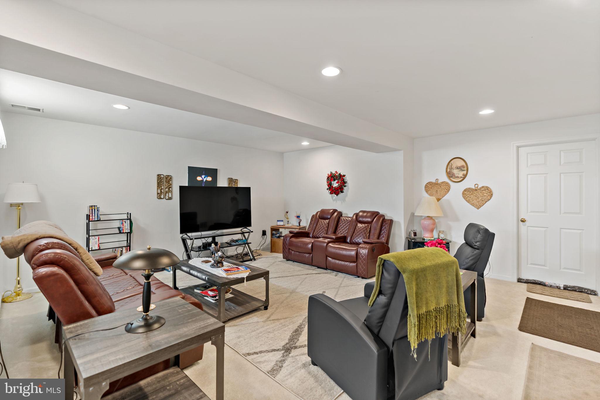 MADDEX FARM - Residential