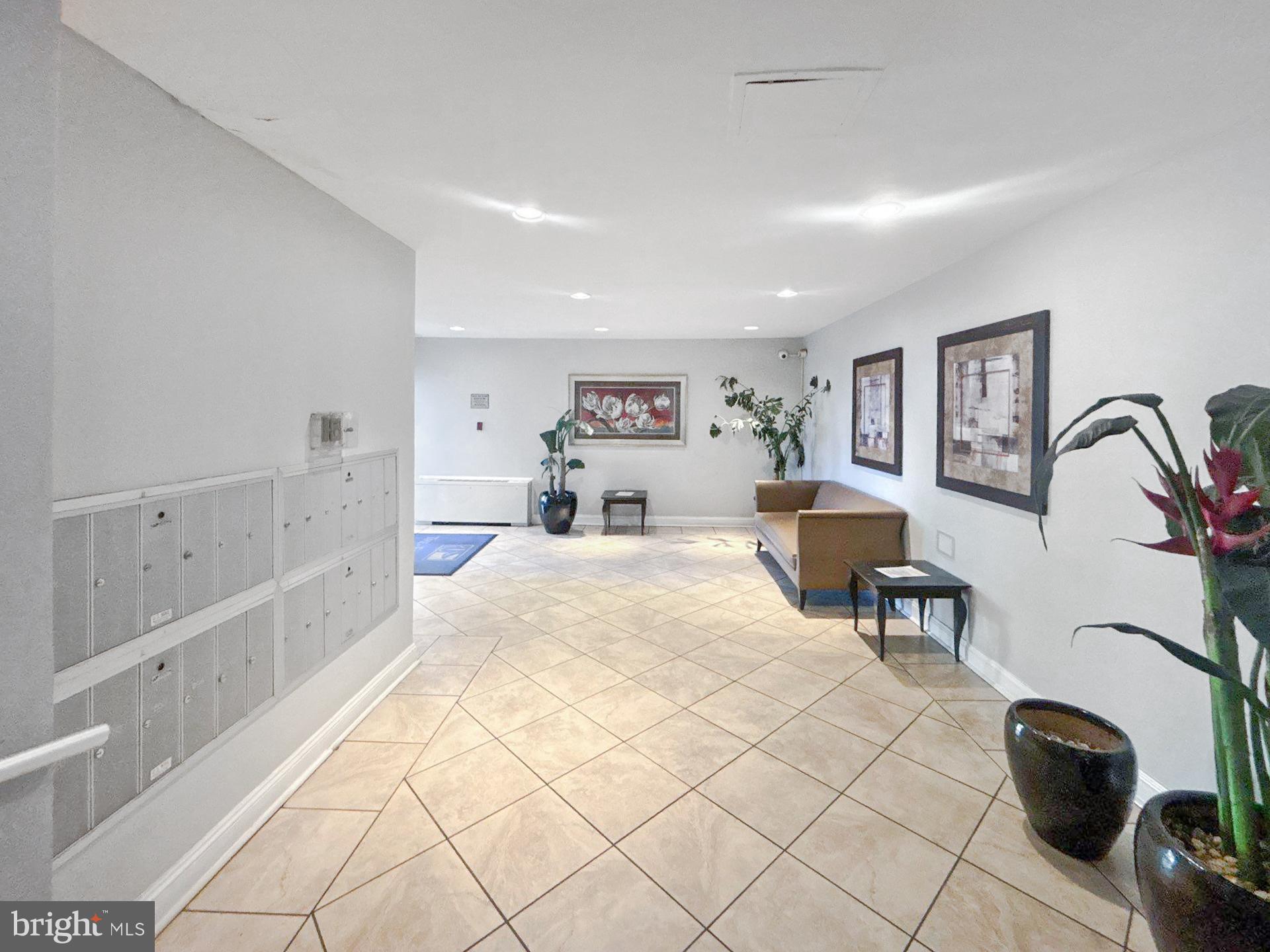 THE FAIRMONT 1005 CONDO - Residential Lease