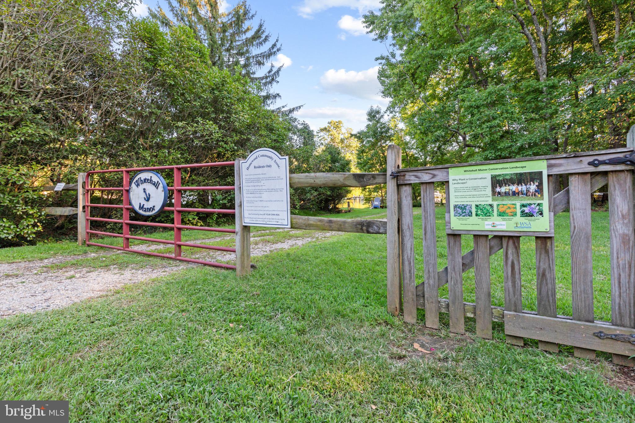 WHITEHALL MANOR - Residential