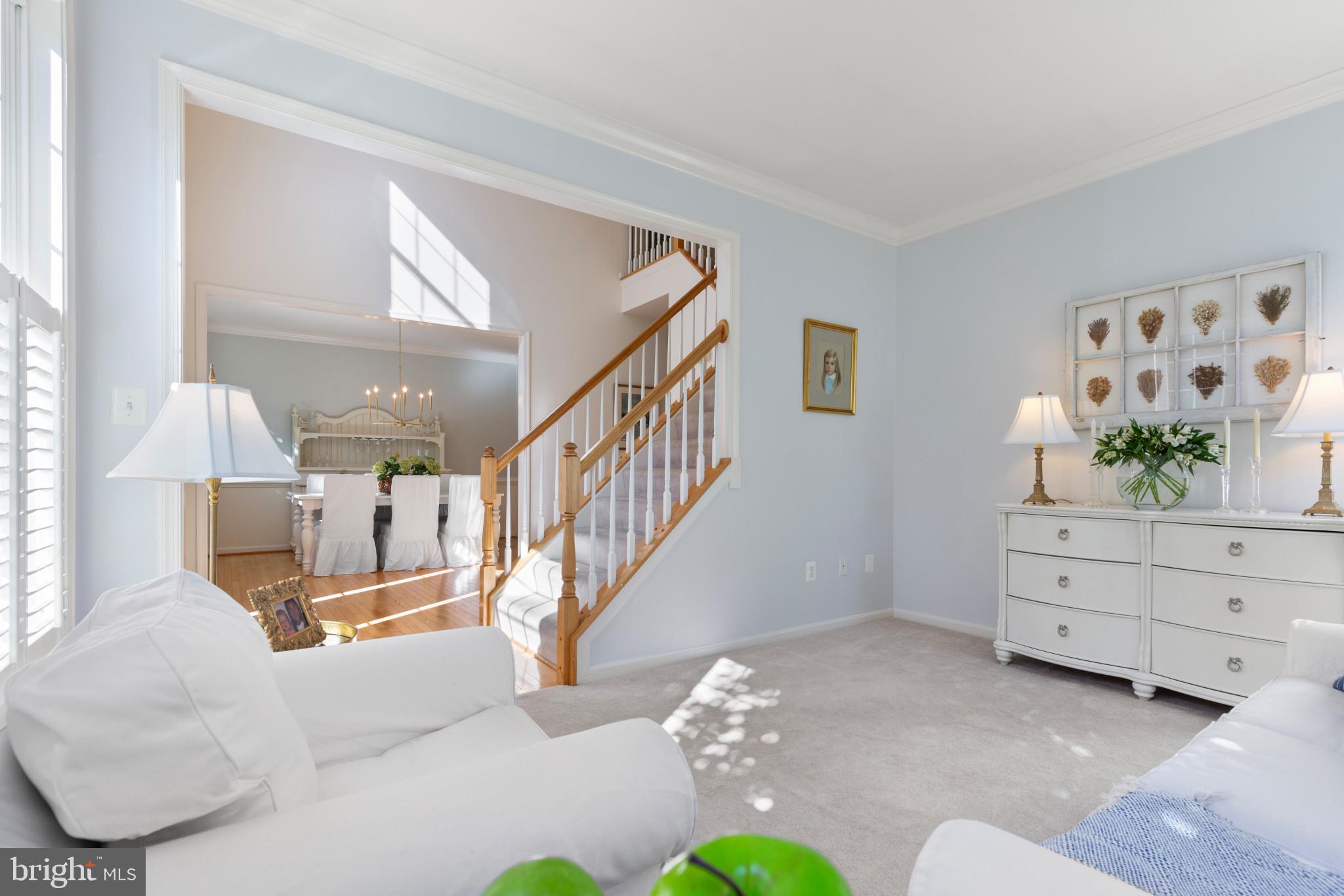 WHITEHALL MANOR - Residential