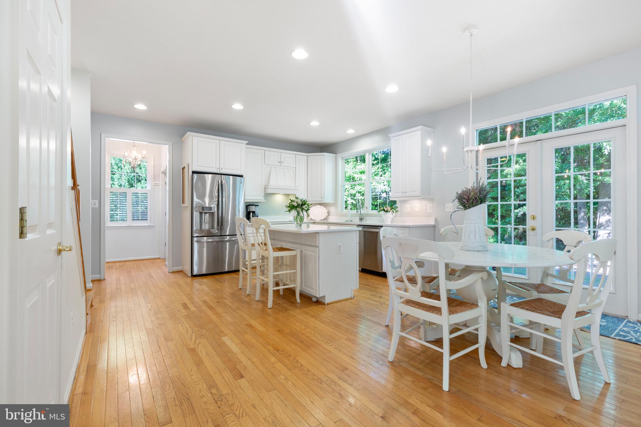 WHITEHALL MANOR - Residential