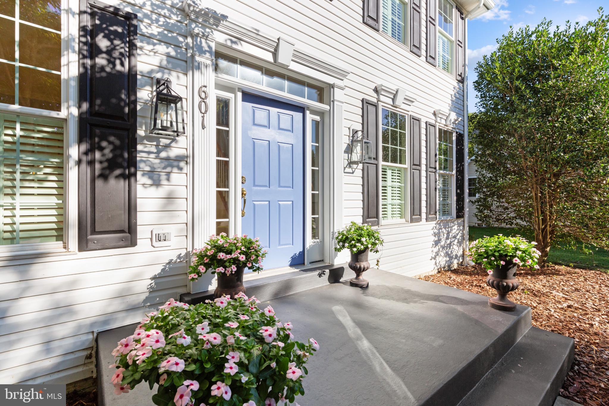 WHITEHALL MANOR - Residential