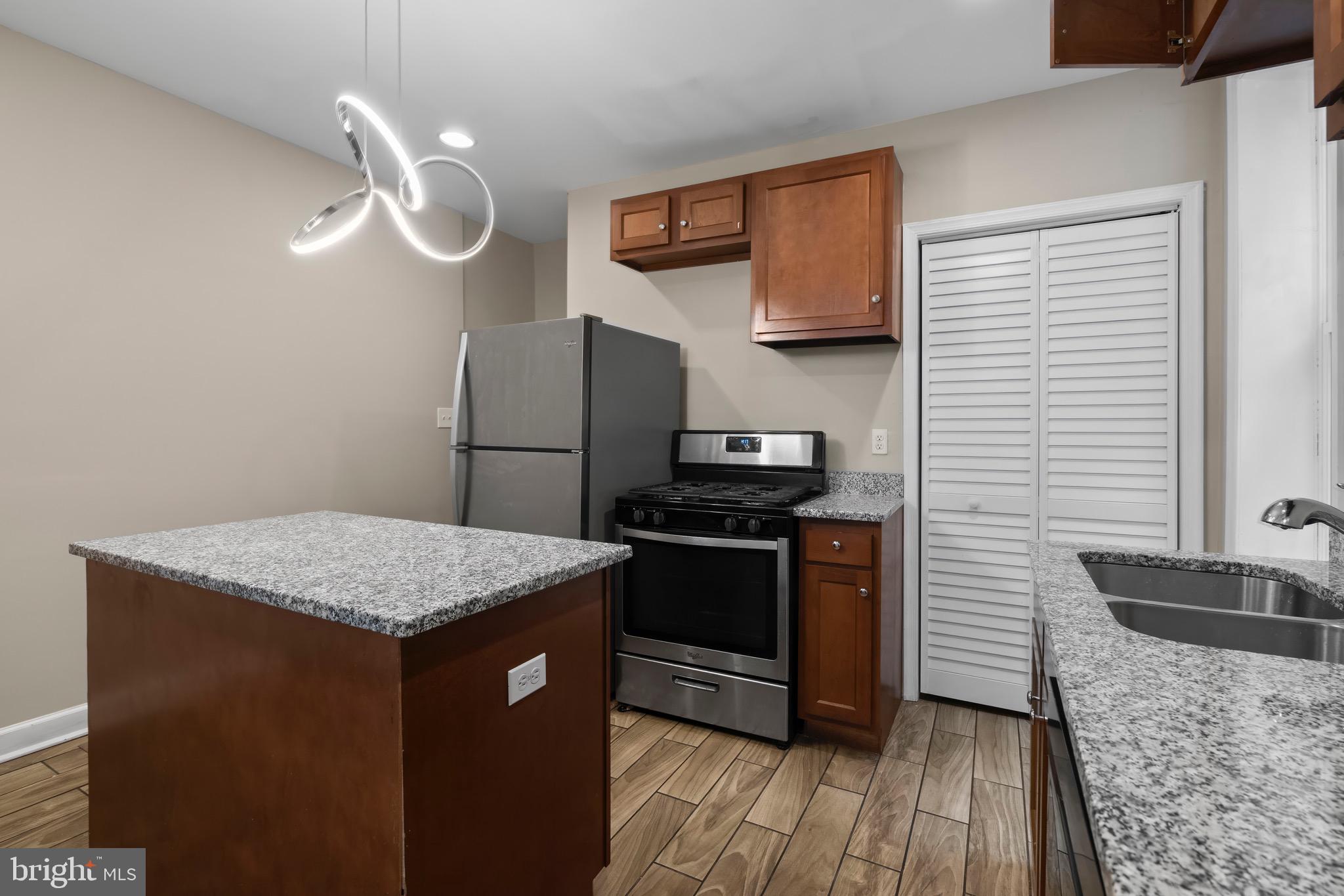 COPPIN HEIGHTS - Residential