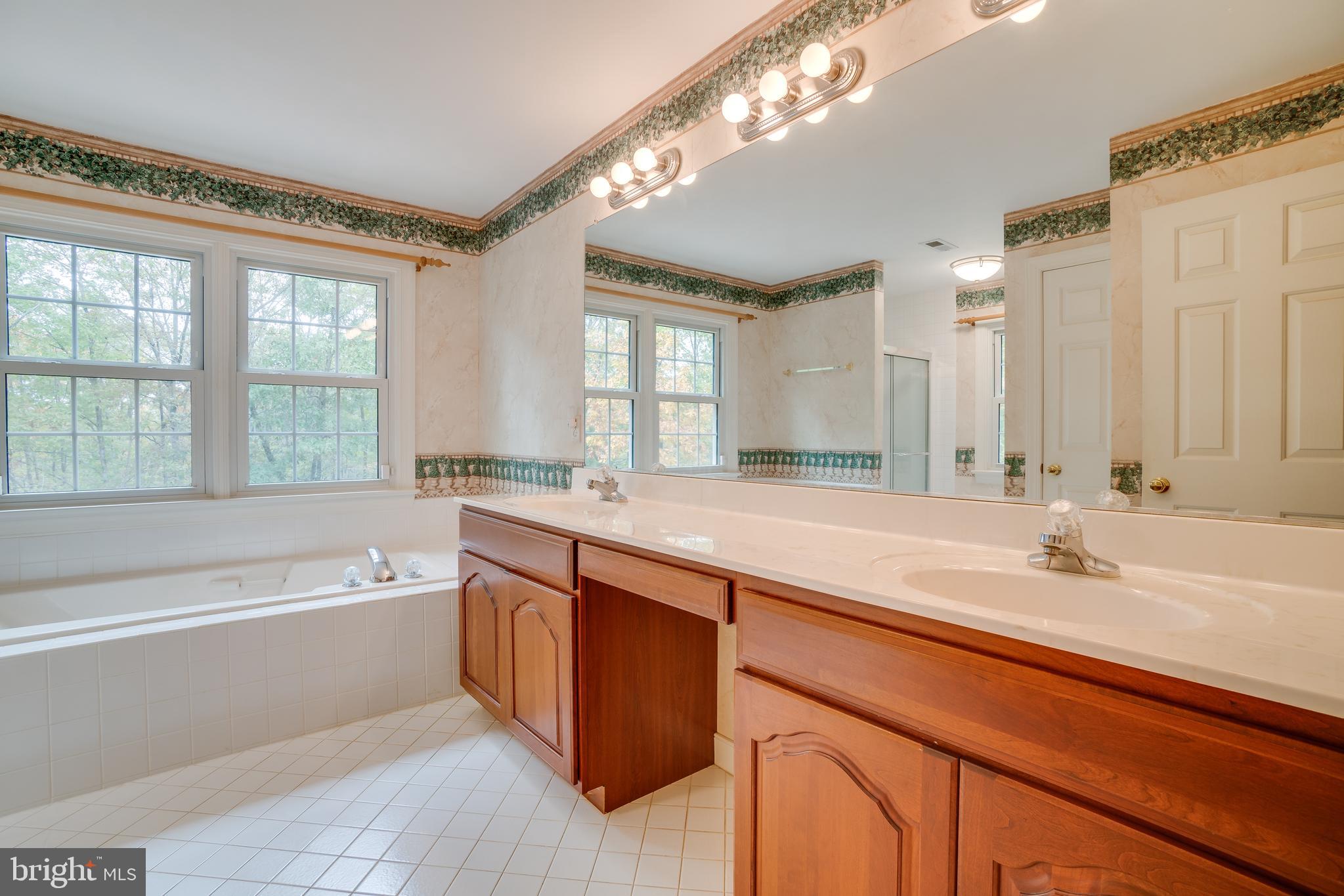 ESTATES OF CHANCELLORSVILLE - Residential