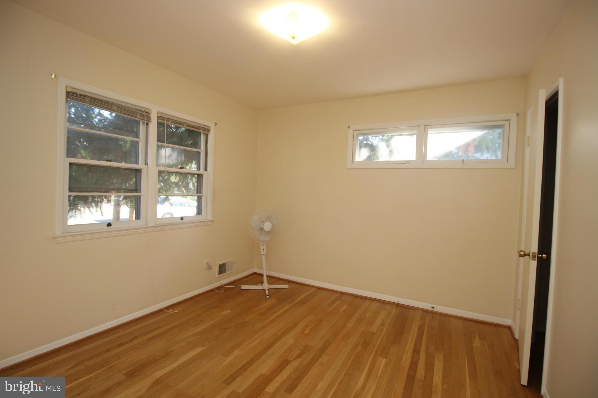 AYR HILL - Residential