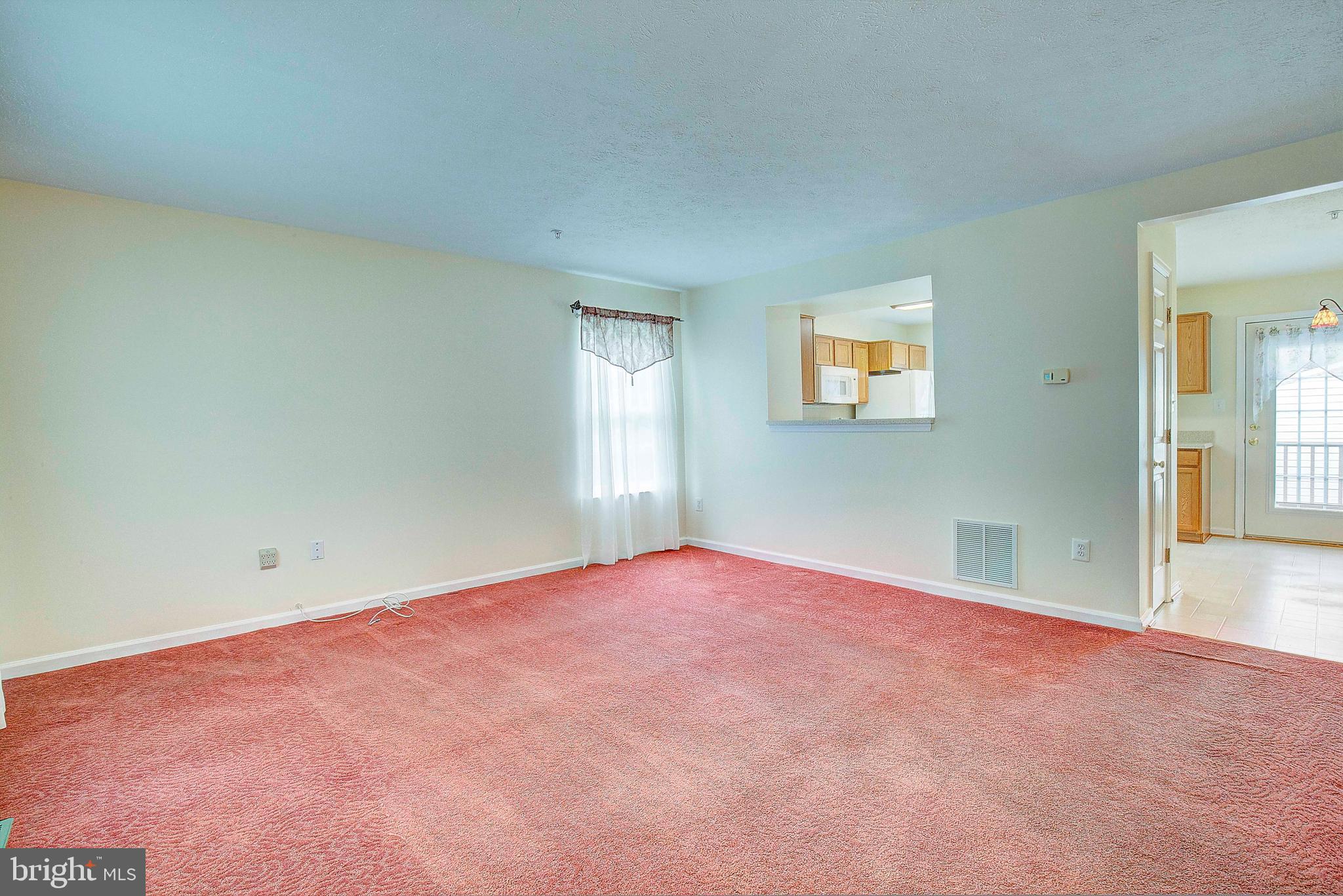 FARMINGTON VILLAGE - Residential