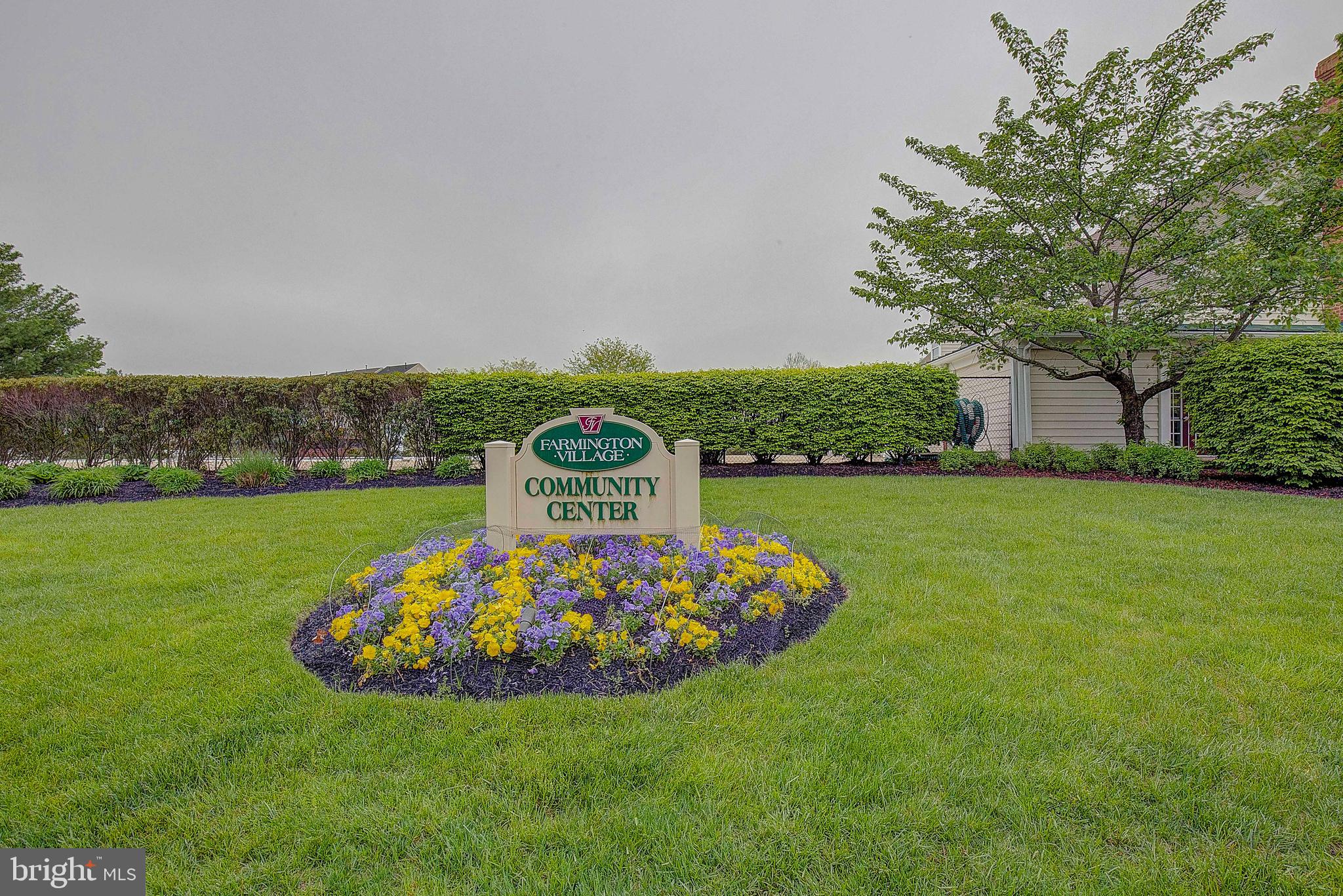 FARMINGTON VILLAGE - Residential