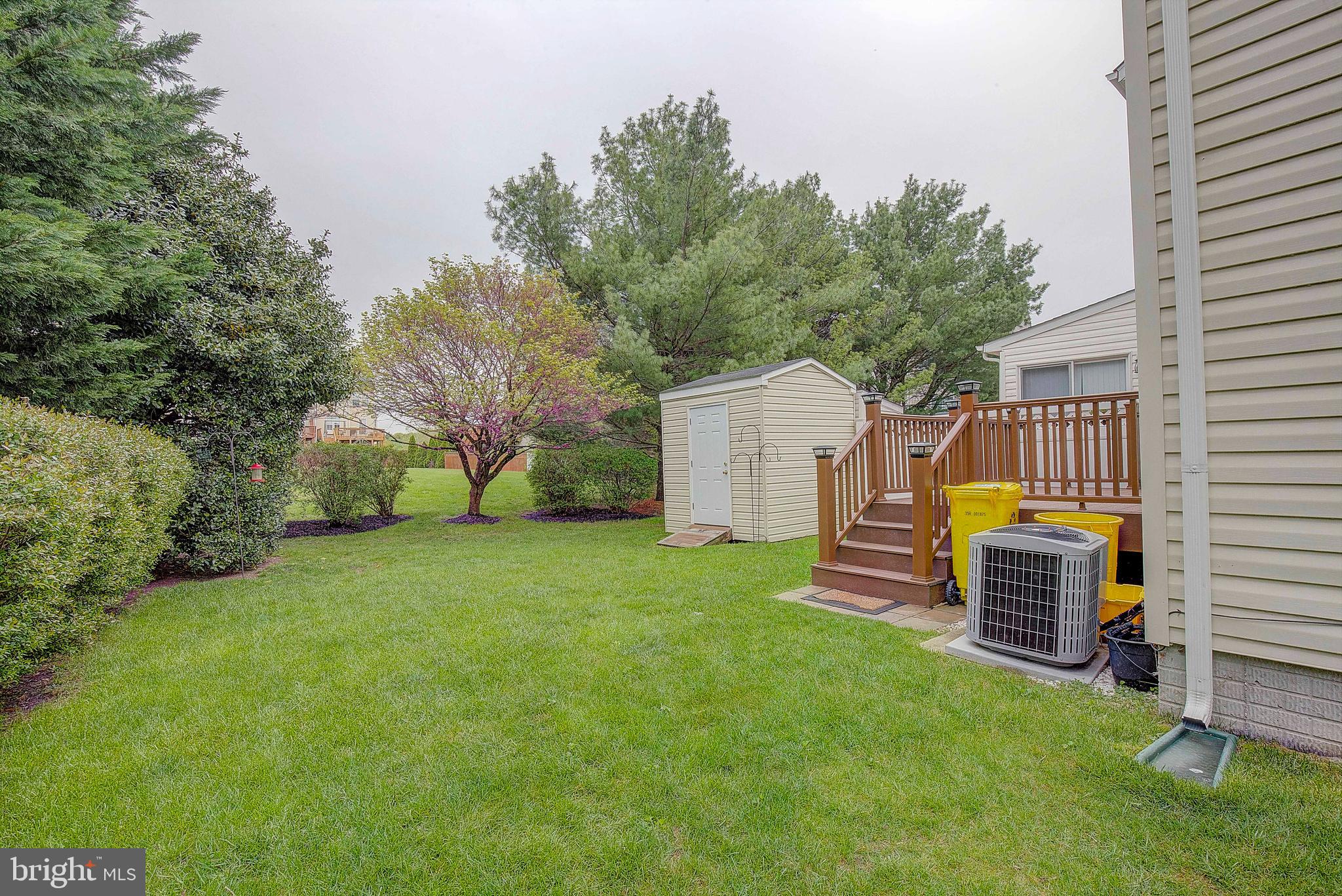 FARMINGTON VILLAGE - Residential