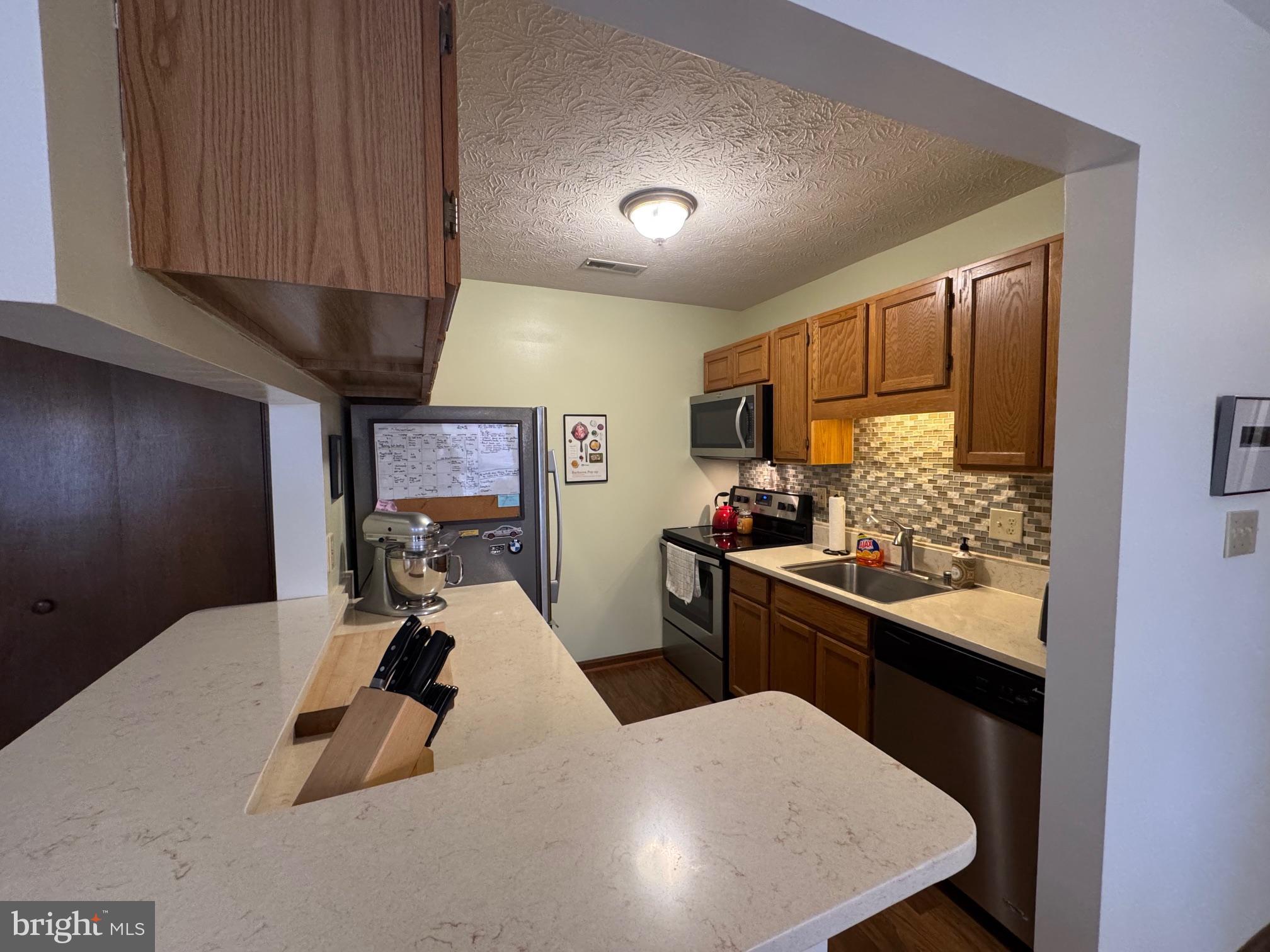 44792 LOCUST RIDGE COURT 858