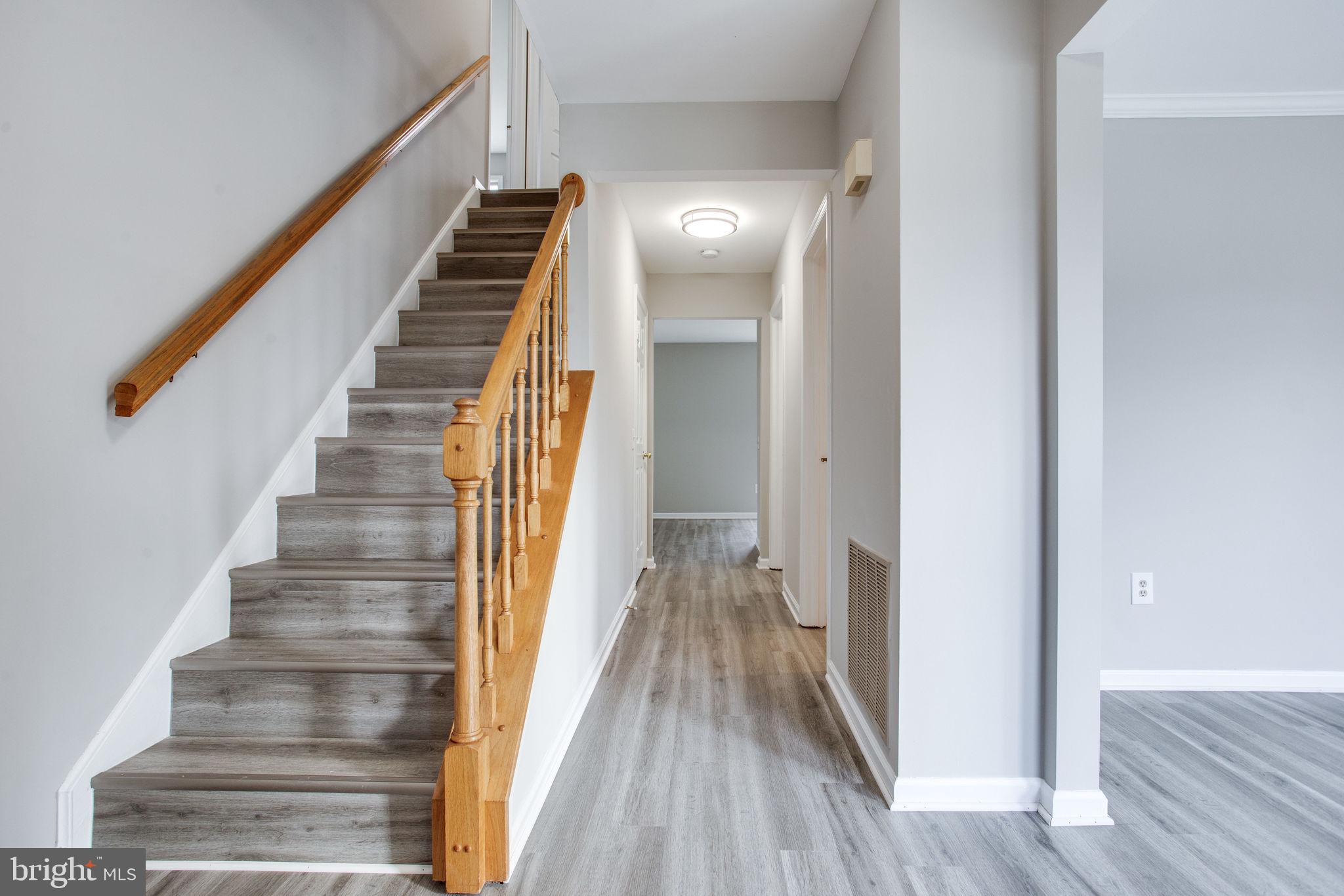 POTOMAC RIDGE - Residential