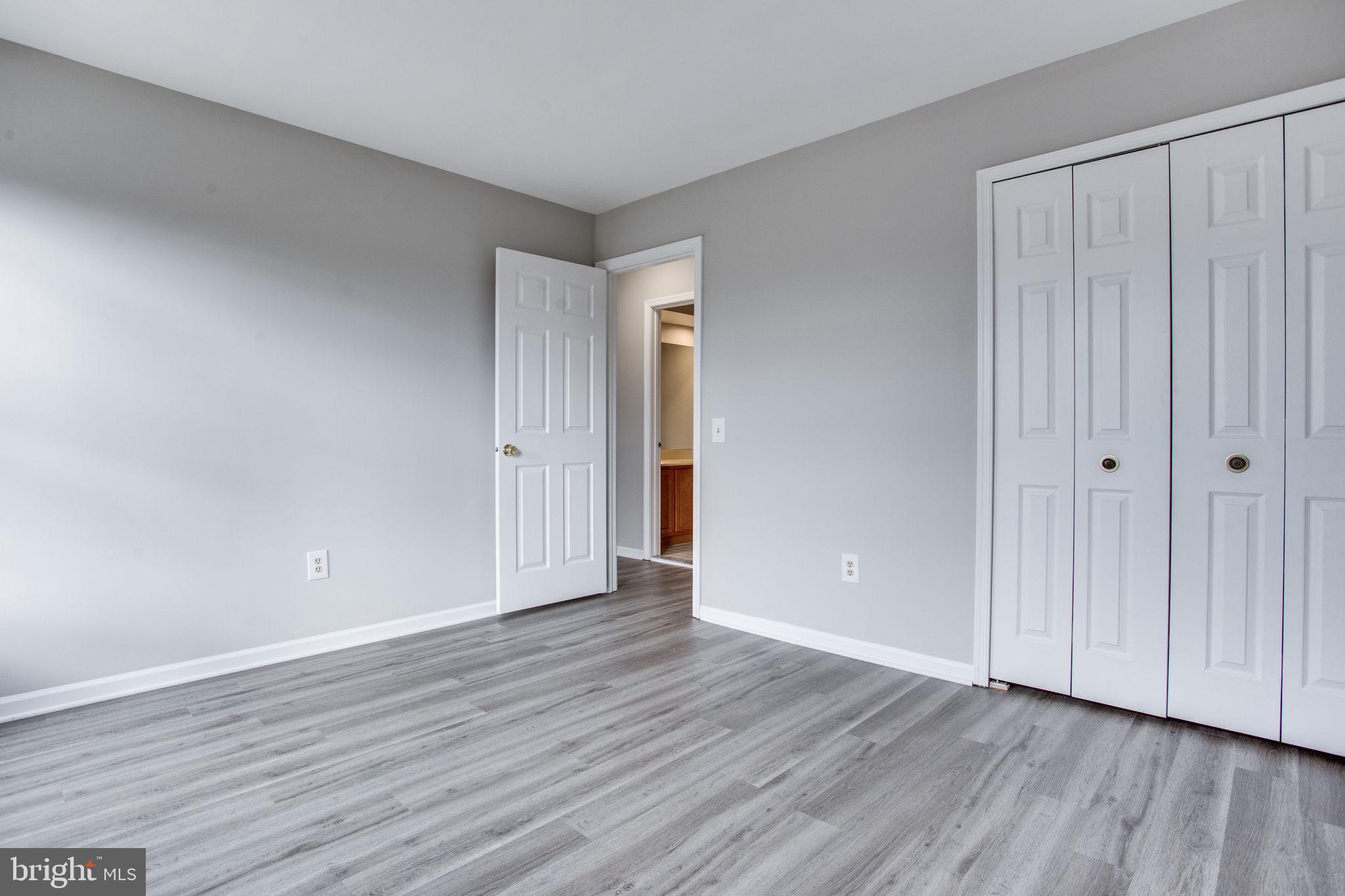 POTOMAC RIDGE - Residential