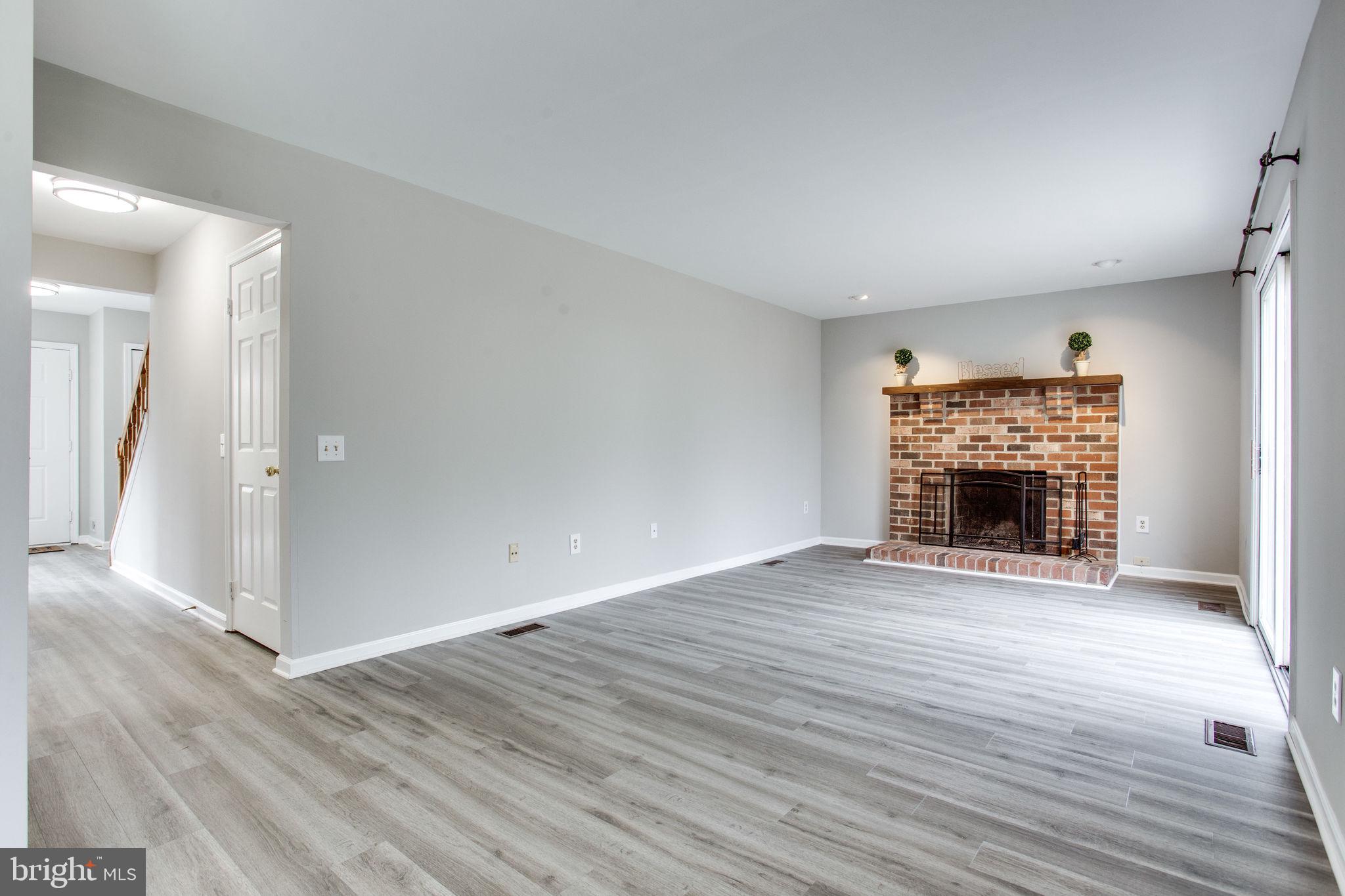 POTOMAC RIDGE - Residential