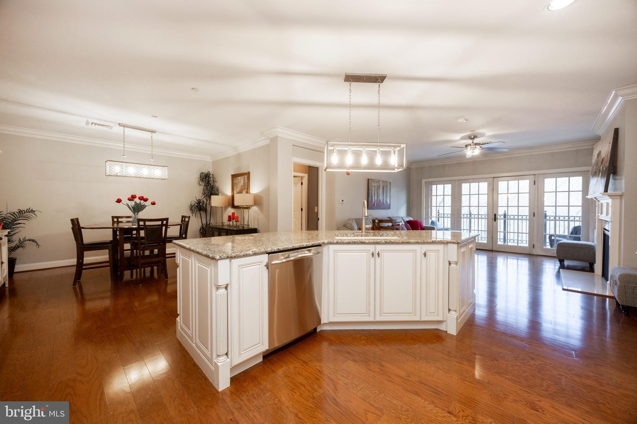 WELLINGTON EAGLEVIEW - Residential