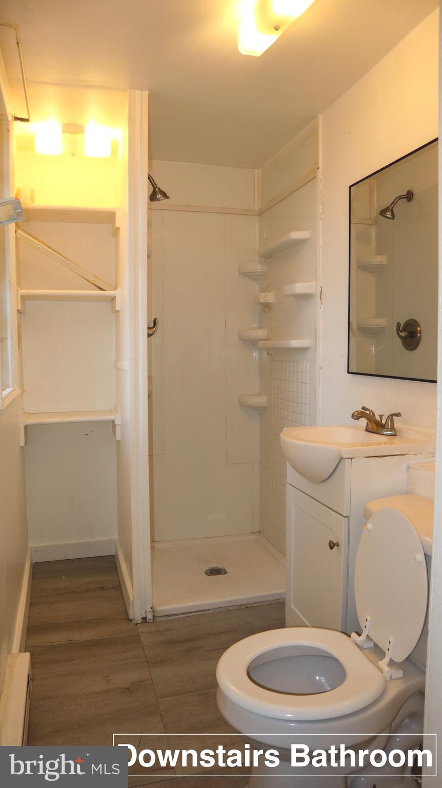 PHILADELPHIA (WEST) - Residential